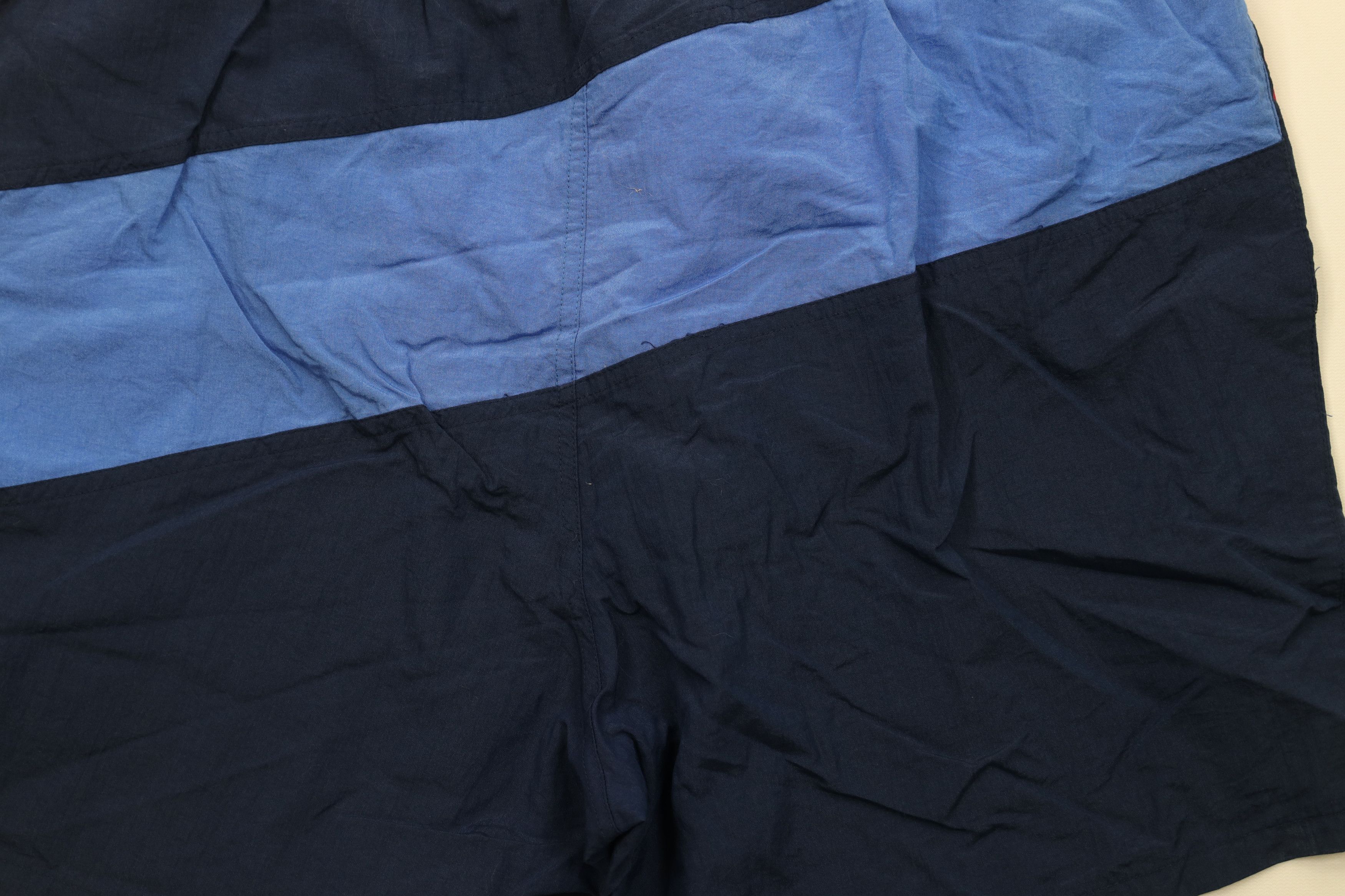 Vintage Vintage 90s Streetwear Block Lined Shorts Swim Trunks Nylon Size US 36 / EU 52 - 10 Thumbnail