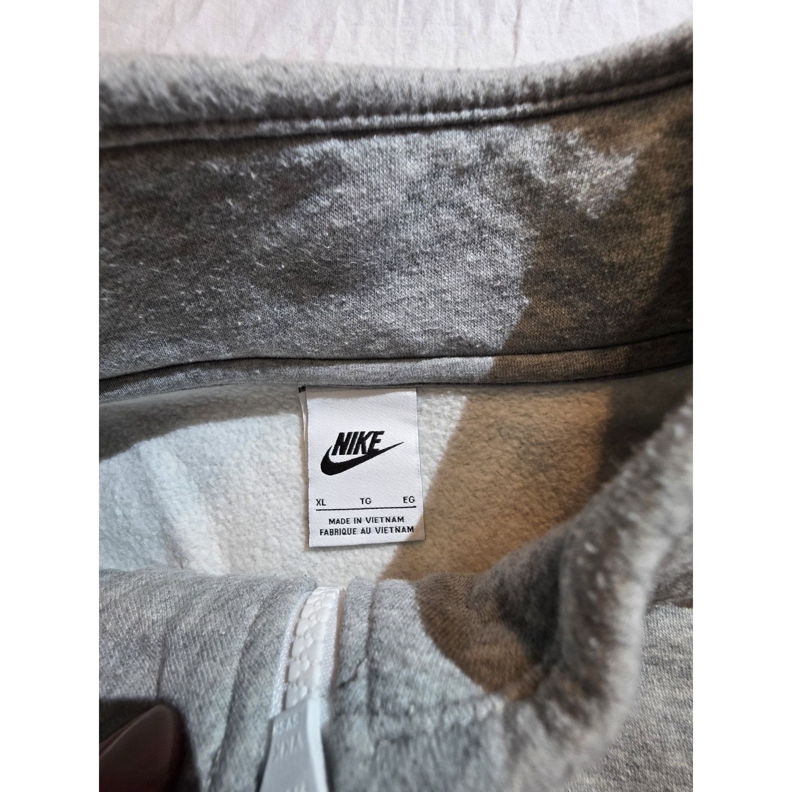 Nike Nike Men's Grey 1/4 Zip Longsleeve Pullover Sweatshirt Size US XL / EU 56 / 4 - 3 Thumbnail