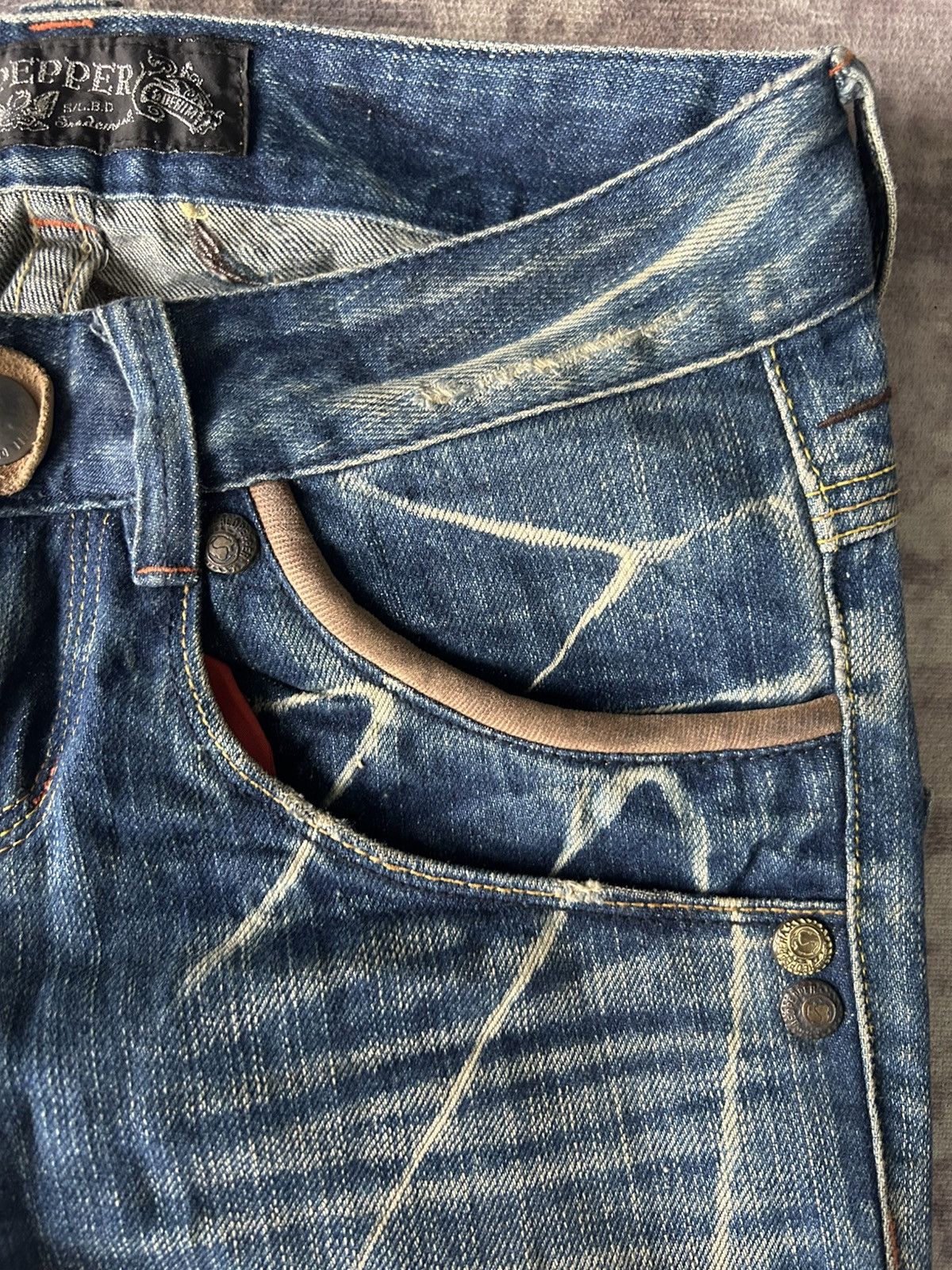 Ed Hardy Y2K Red Pepper Flared Jeans Size 28" / US 6 / IT 42 - 12 Thumbnail
