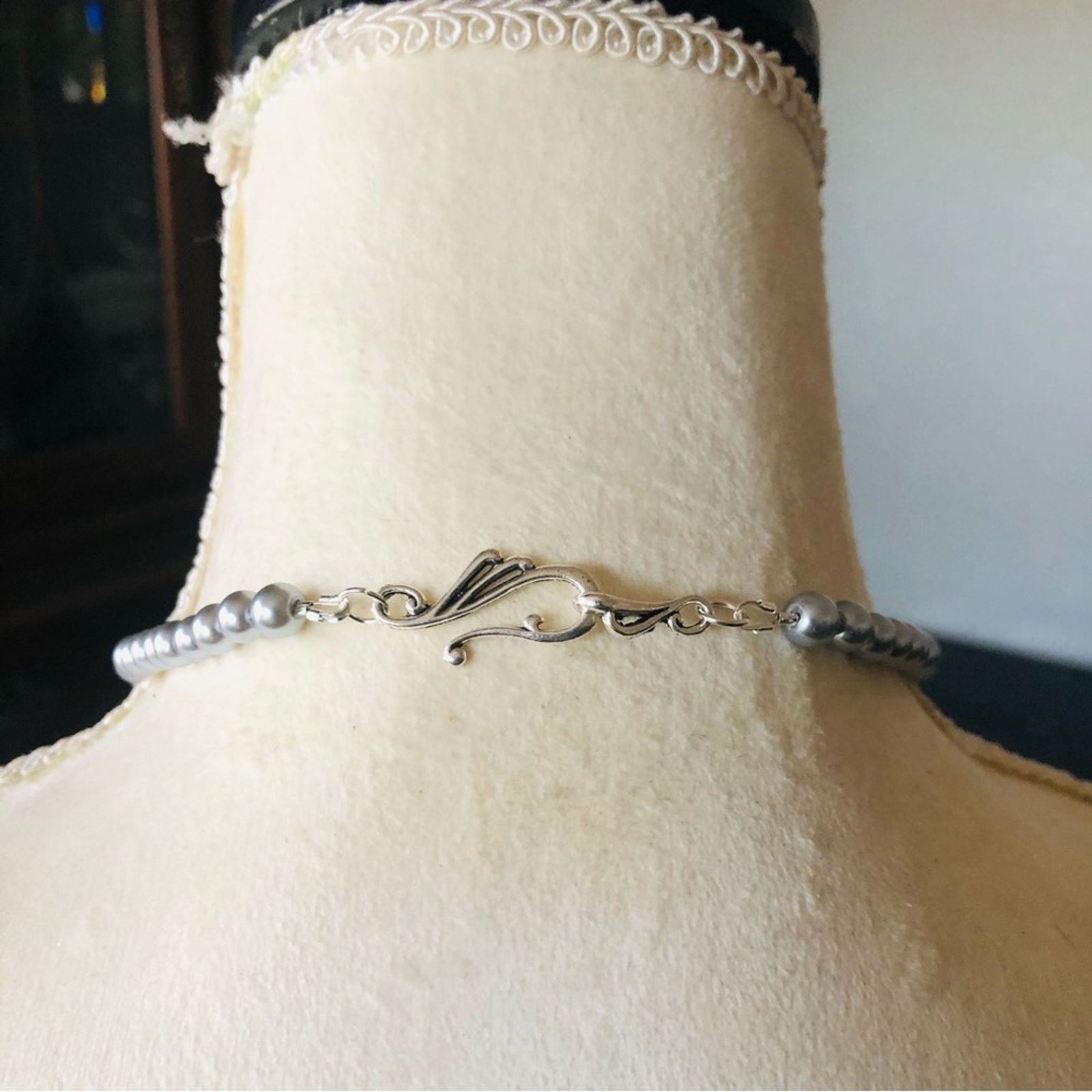 Handmade Handcrafted repurpose animal print halo Pearl necklace Size ONE SIZE - 7 Thumbnail