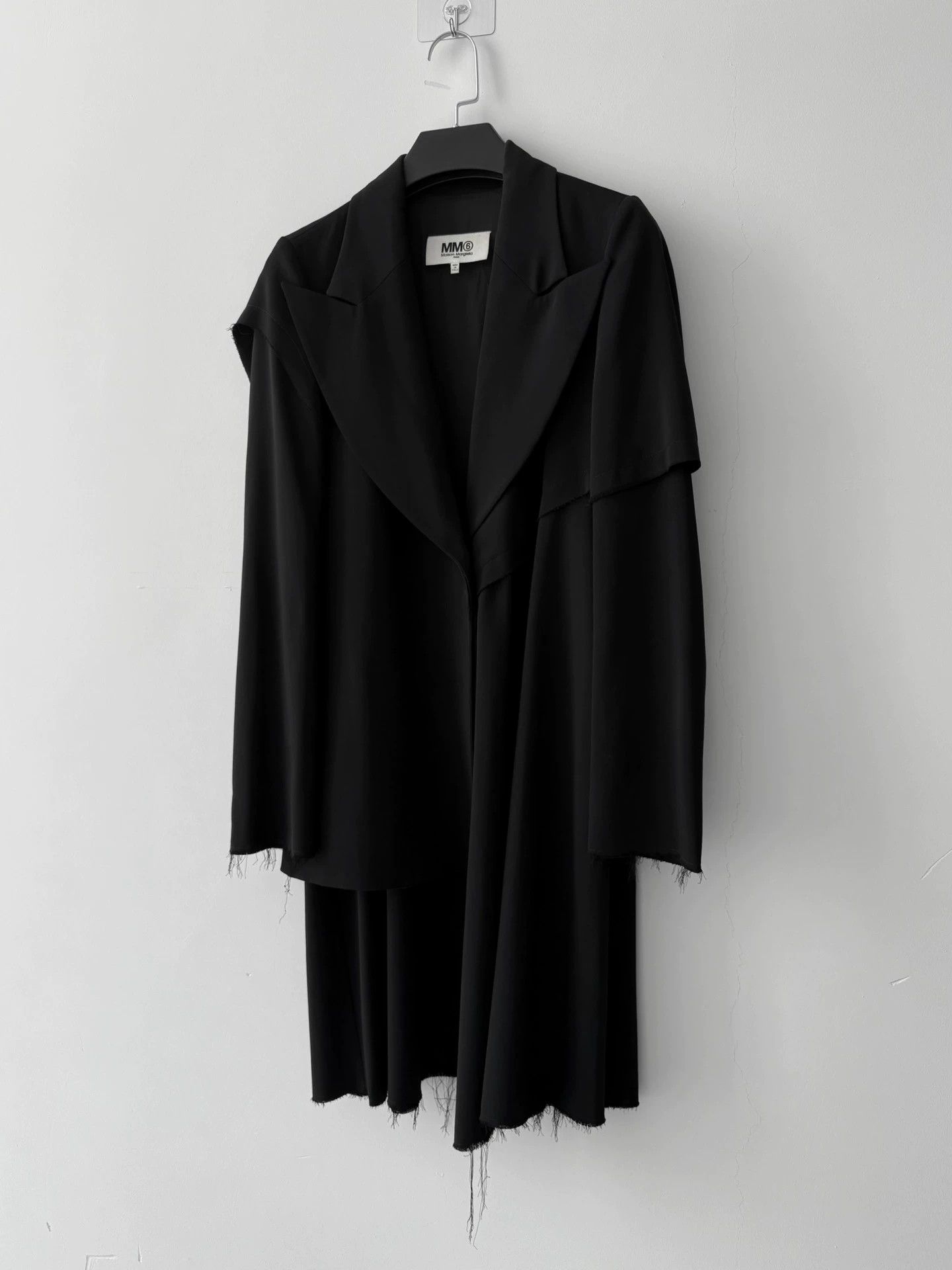 MM6 MM6 F/W16 Deconstructed Slashed Trench Coat Black Size S / US 4 / IT 40 - 2 Thumbnail
