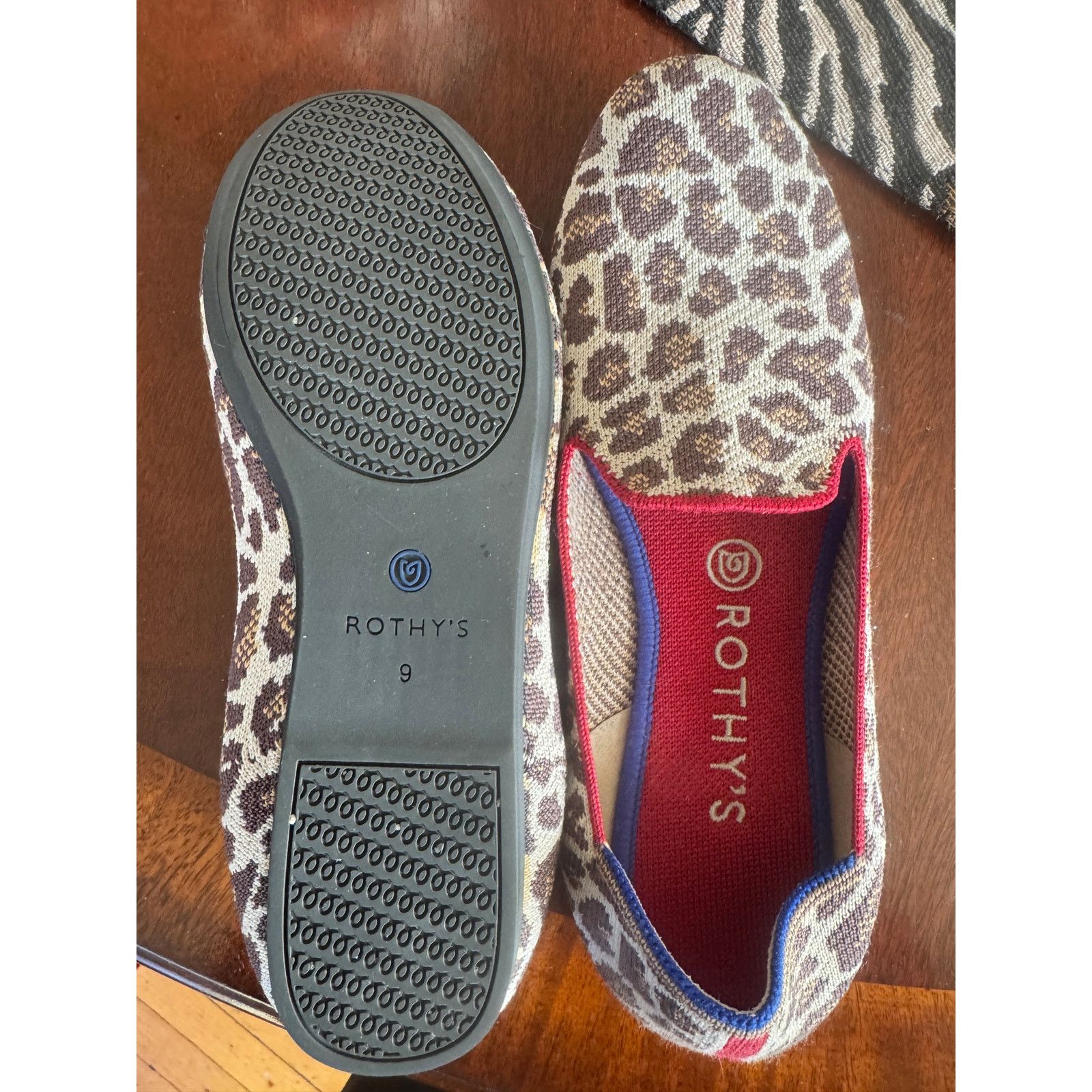 Rothy's Ladies Size 9.5 Rothy's Animal Print Flats Shoes - Worn Once Size US 9.5 / IT 39.5 - 4 Thumbnail