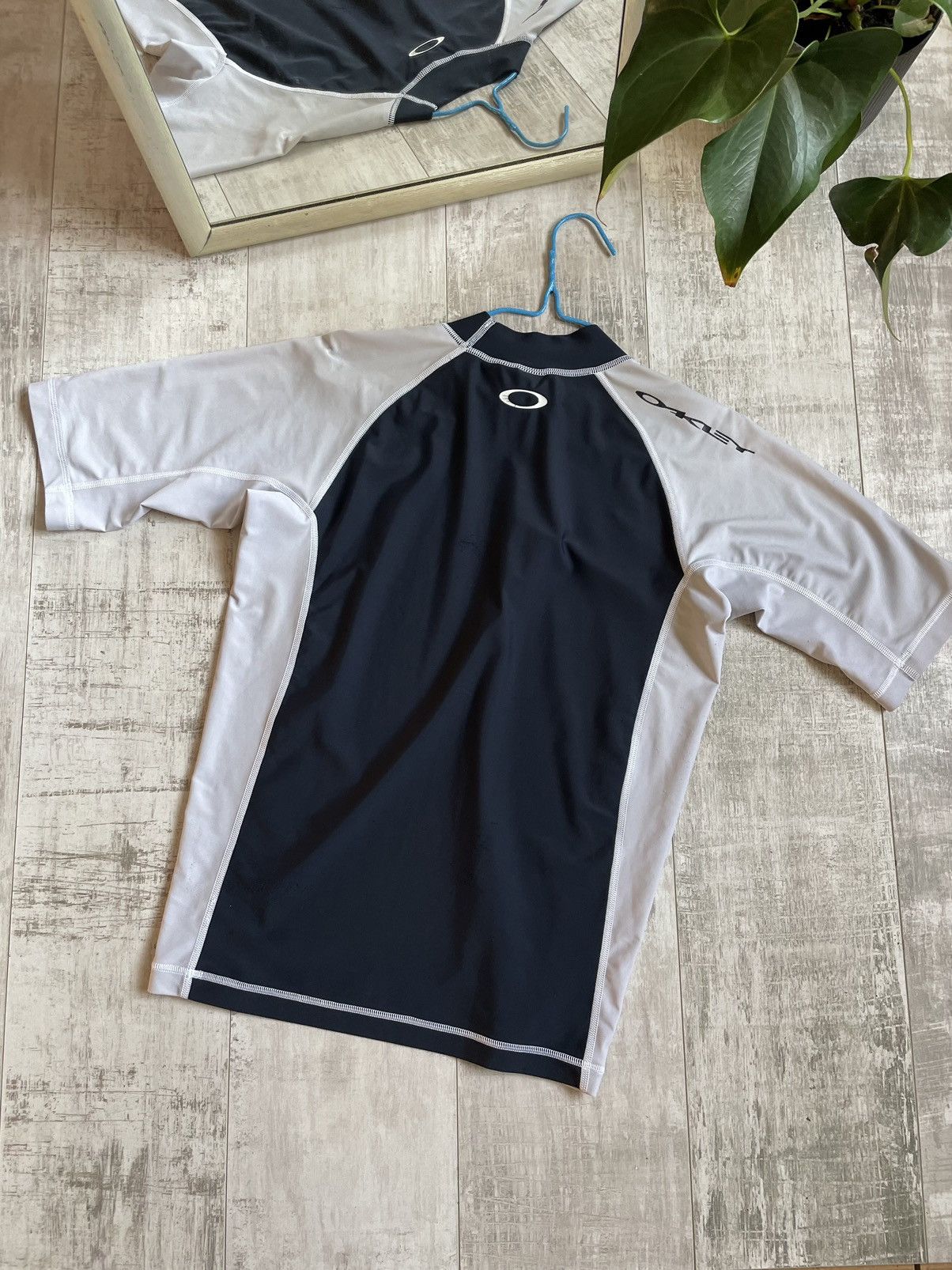 Oakley Vintage Oakley 90’s Thermal Shirt Y2K Surf Style RARE Size US XL / EU 56 / 4 - 2 Thumbnail