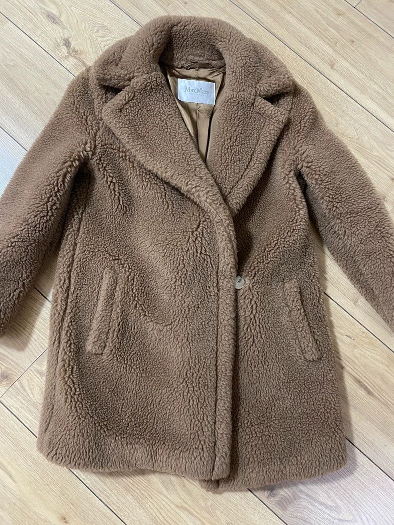Max Mara Max Mara Short Teddy Size S / US 4 / IT 40 - 1 Thumbnail