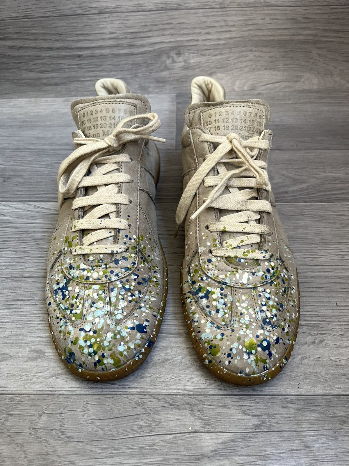 Maison Margiela Maison margiela gats paint splatter low top sneakers sz 41 Size US 8 / EU 41 - 4 Thumbnail