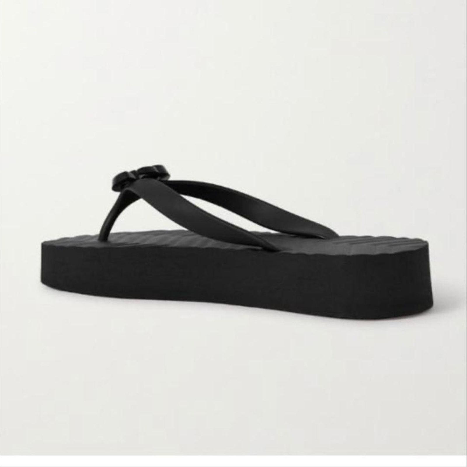 Gucci GUCCI Marmont GG Pascar logo rubber flip flops sandals Size US 12 / IT 42 - 5 Thumbnail