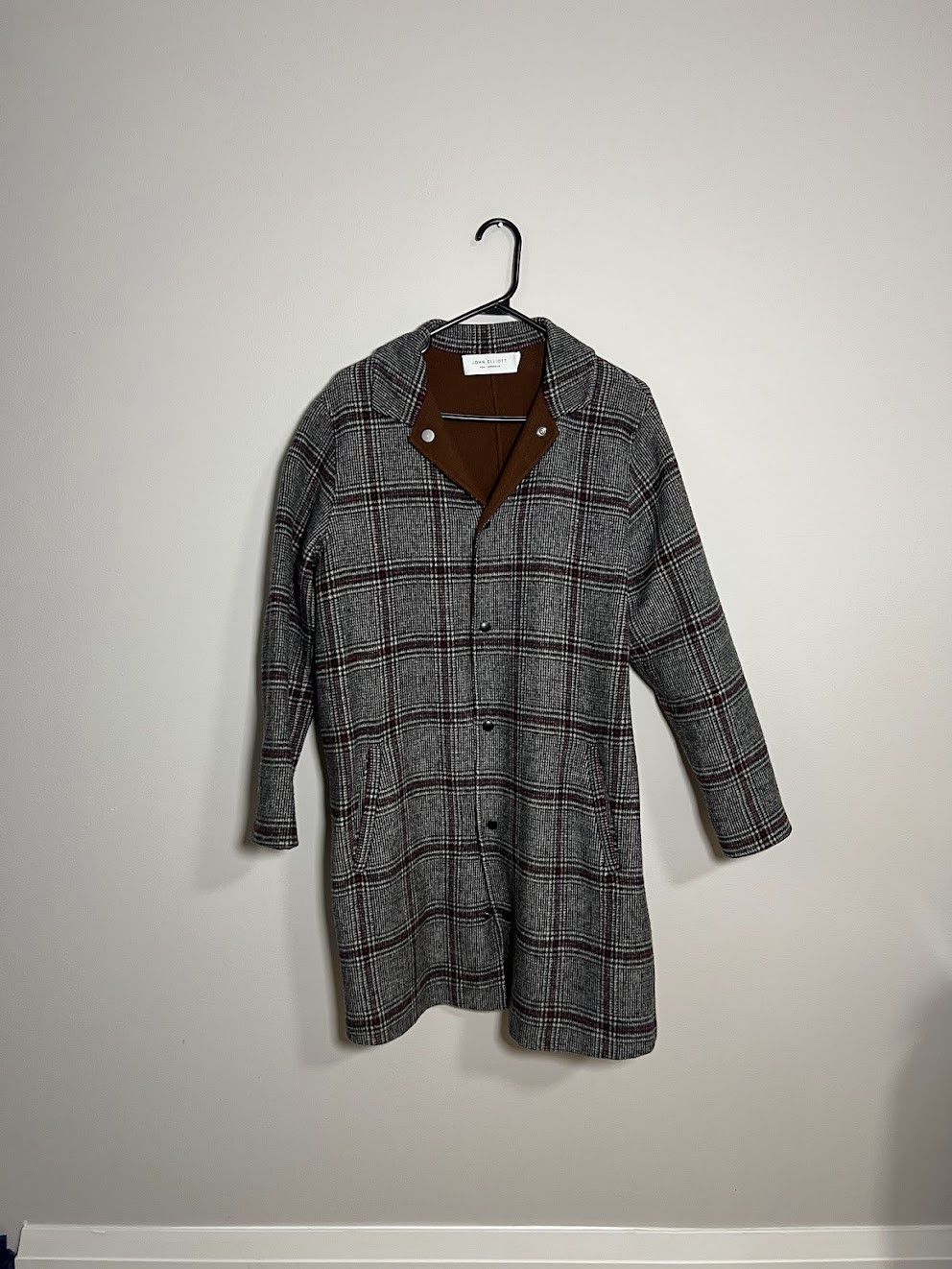 John Elliott John Elliott Checked Coat - Red Plain (Size 1/Small) Size US S / EU 44-46 / 1 - 1 Thumbnail