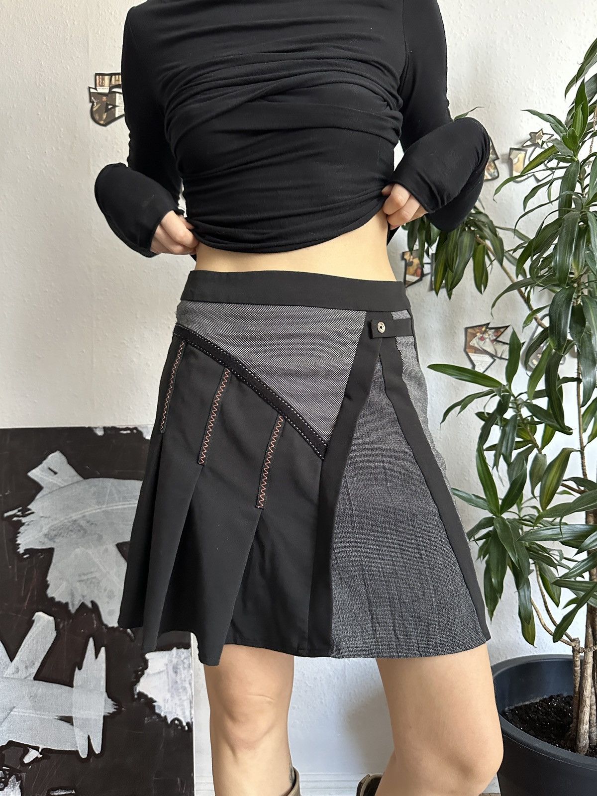 Japanese Brand × Seditionaries Cache Cache deconstructed mixed fabric skirt copine style Size 25" / US 0 / IT 36 - 4 Thumbnail