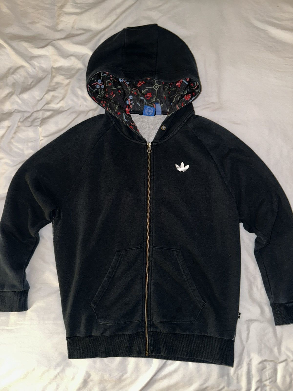 Adidas Black Floral Graphic Hoodie Size M / US 6-8 / IT 42-44 - 1 Thumbnail