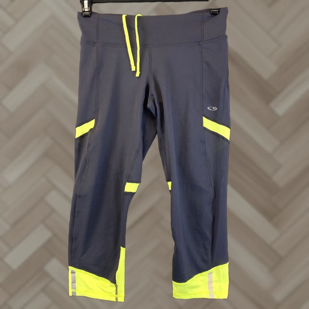 Champion C9 by Champion Women's Yoga Pants Size M Gray Cropped / 58-12 Size 32" / US 10 / IT 46 - 1 Thumbnail