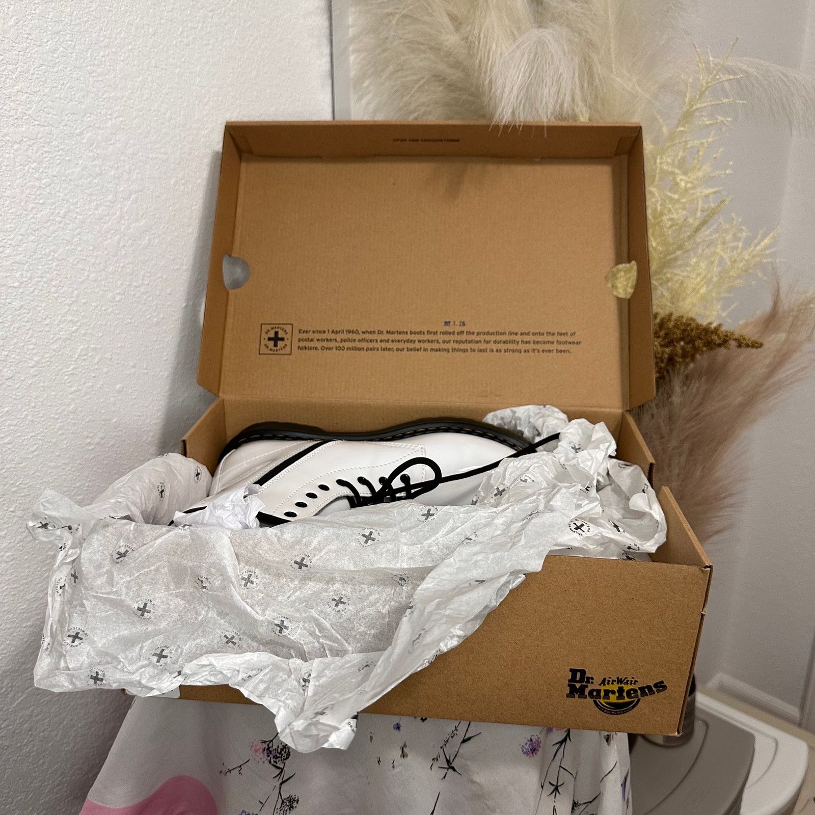Dr. Martens Dr. Martens Patent Lamper White Combat Boots Size 7 Womens Size US 7 / IT 37 - 10 Thumbnail