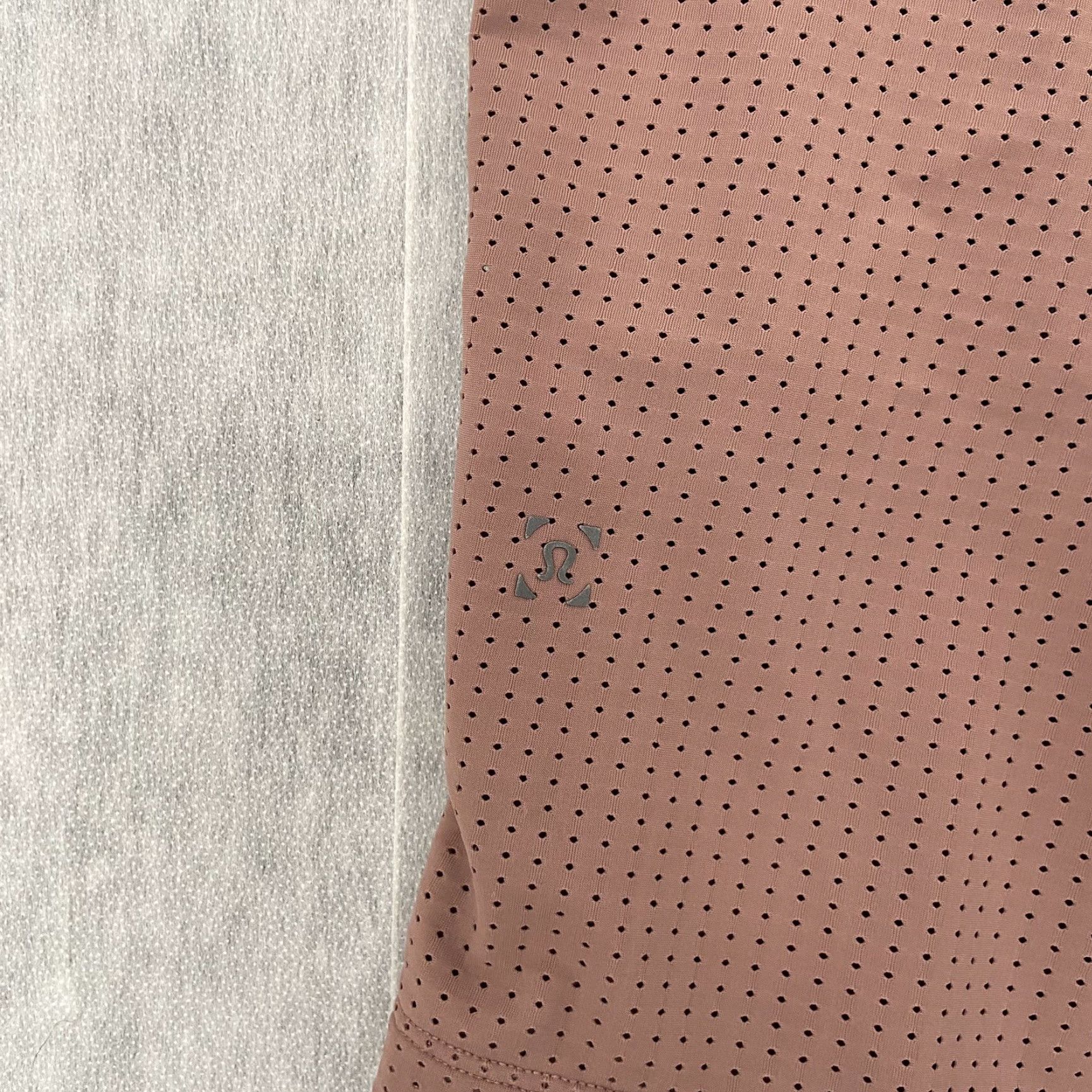 Lululemon Lululemon T.H.E. Short Shorts Mens S Twilight Rose Lined Pockets Activewear 8.5in Inseam Athletic Logo Hand Pocket S Men Size US 29 - 5 Thumbnail