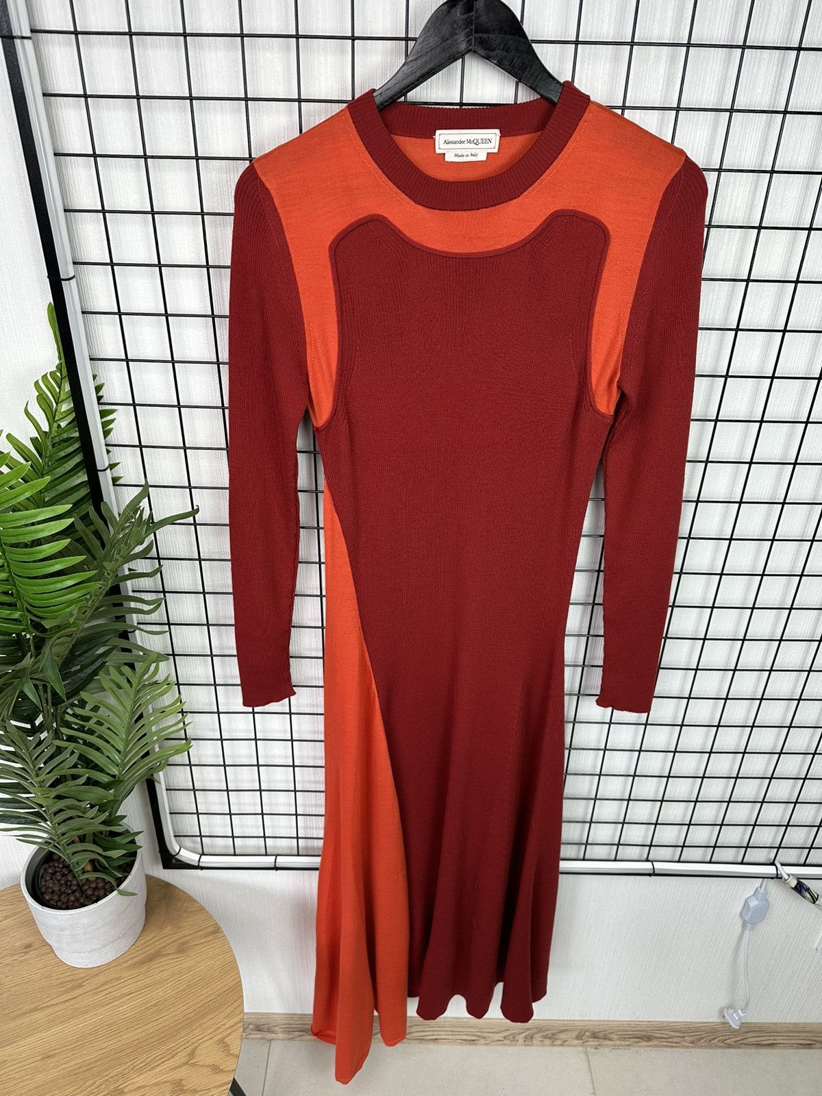 Alexander McQueen × McQ Alexander McQueen Alexander McQueen asymmetrical Maxi dress New Collections Size S / US 4 / IT 40 - 4 Thumbnail