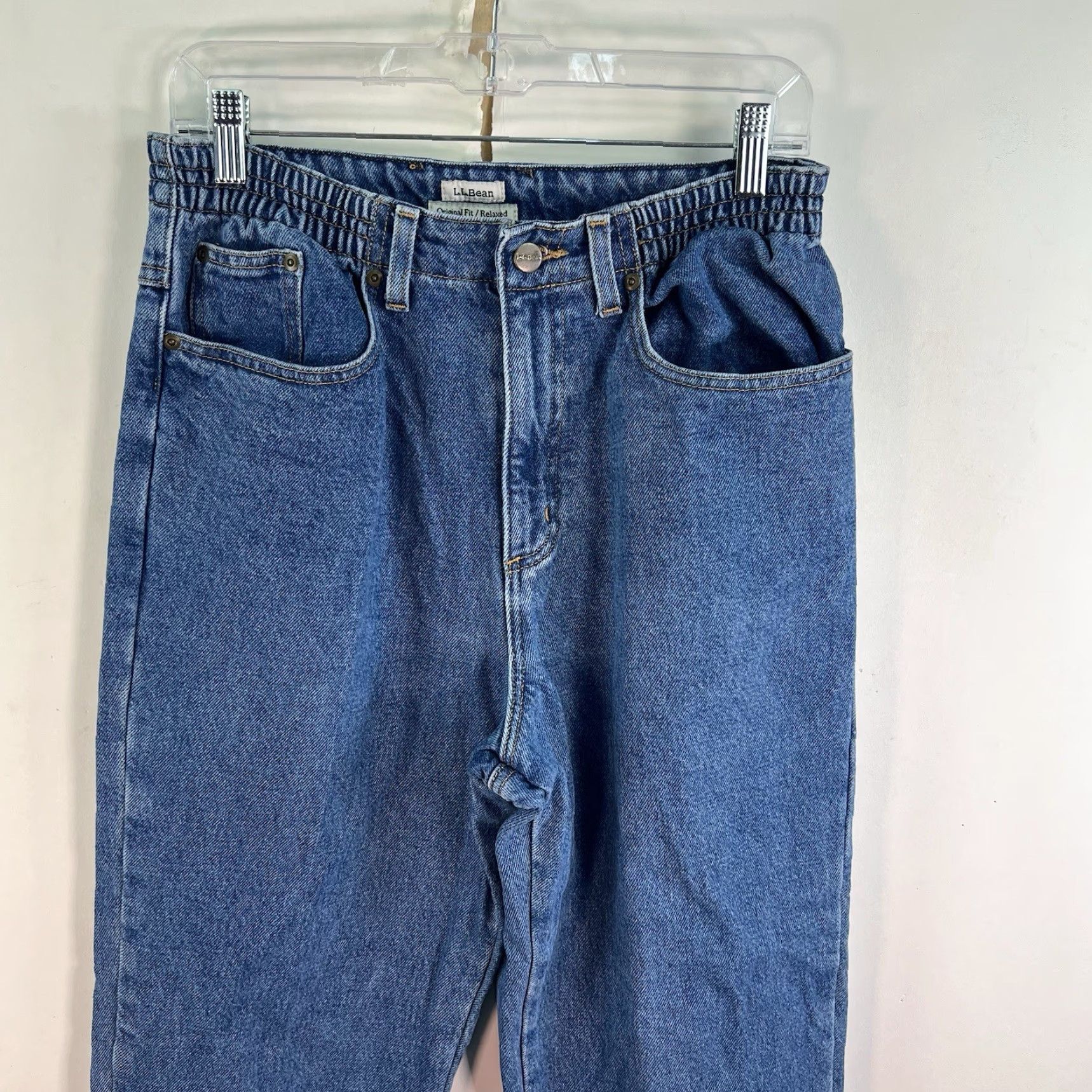 Vintage VINTAGE L.L. Bean Women's Denim Jeans Size 8 Relaxed Fit High Rise Blue 30x30 Straight Leg Size 30" / US 8 / IT 44 - 2 Thumbnail