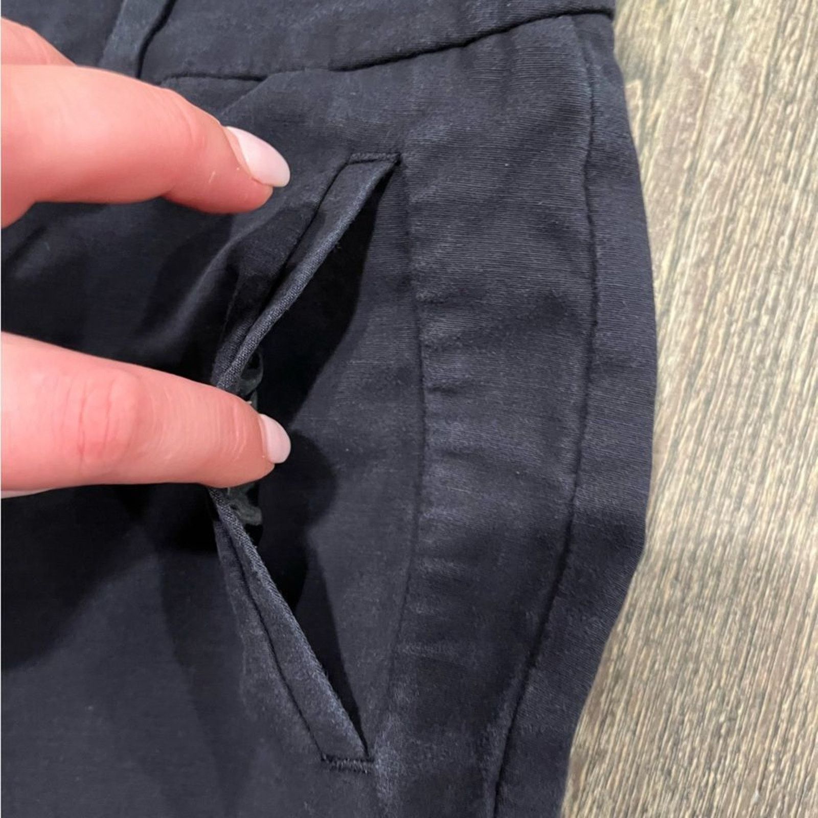 Tommy Hilfiger Tommy Hilfiger Carpi Cropped Pant High Rise Straight Leg 10 Size 32" / US 10 / IT 46 - 9 Thumbnail