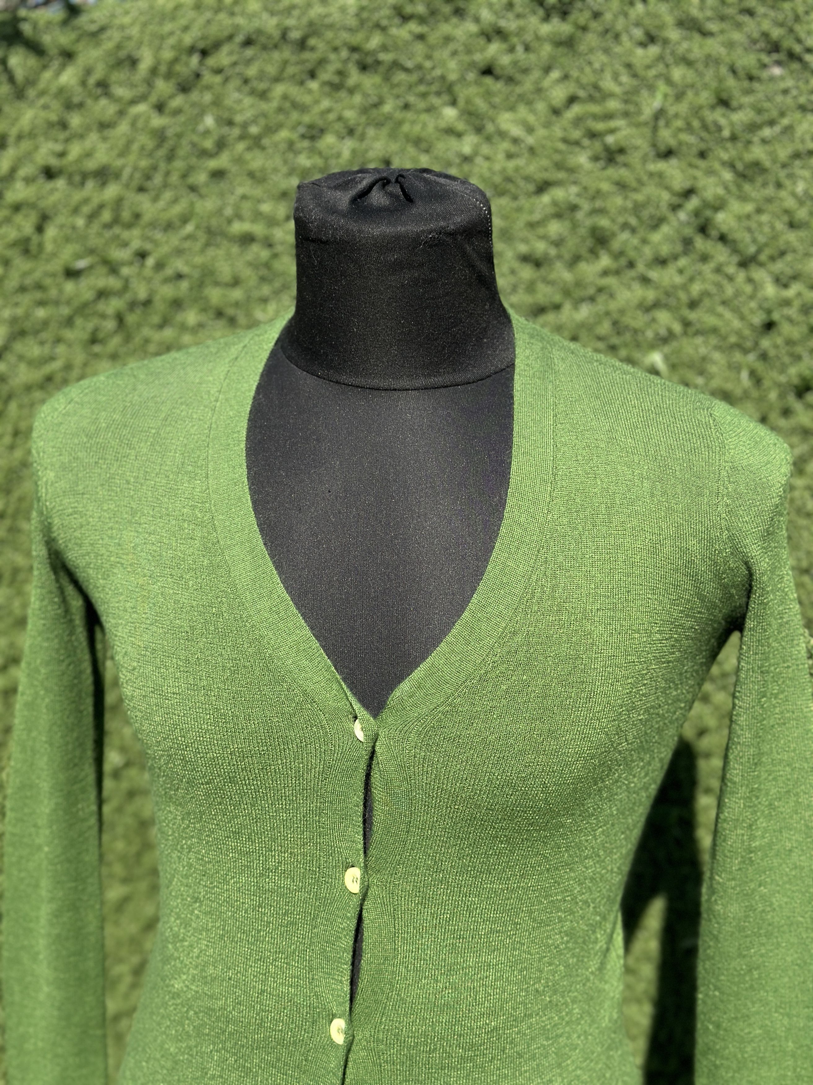 Prada Prada Cashmere Silk V Neck Cardigan Fine Knit Button 40 IT Size S / US 4 / IT 40 - 13 Thumbnail