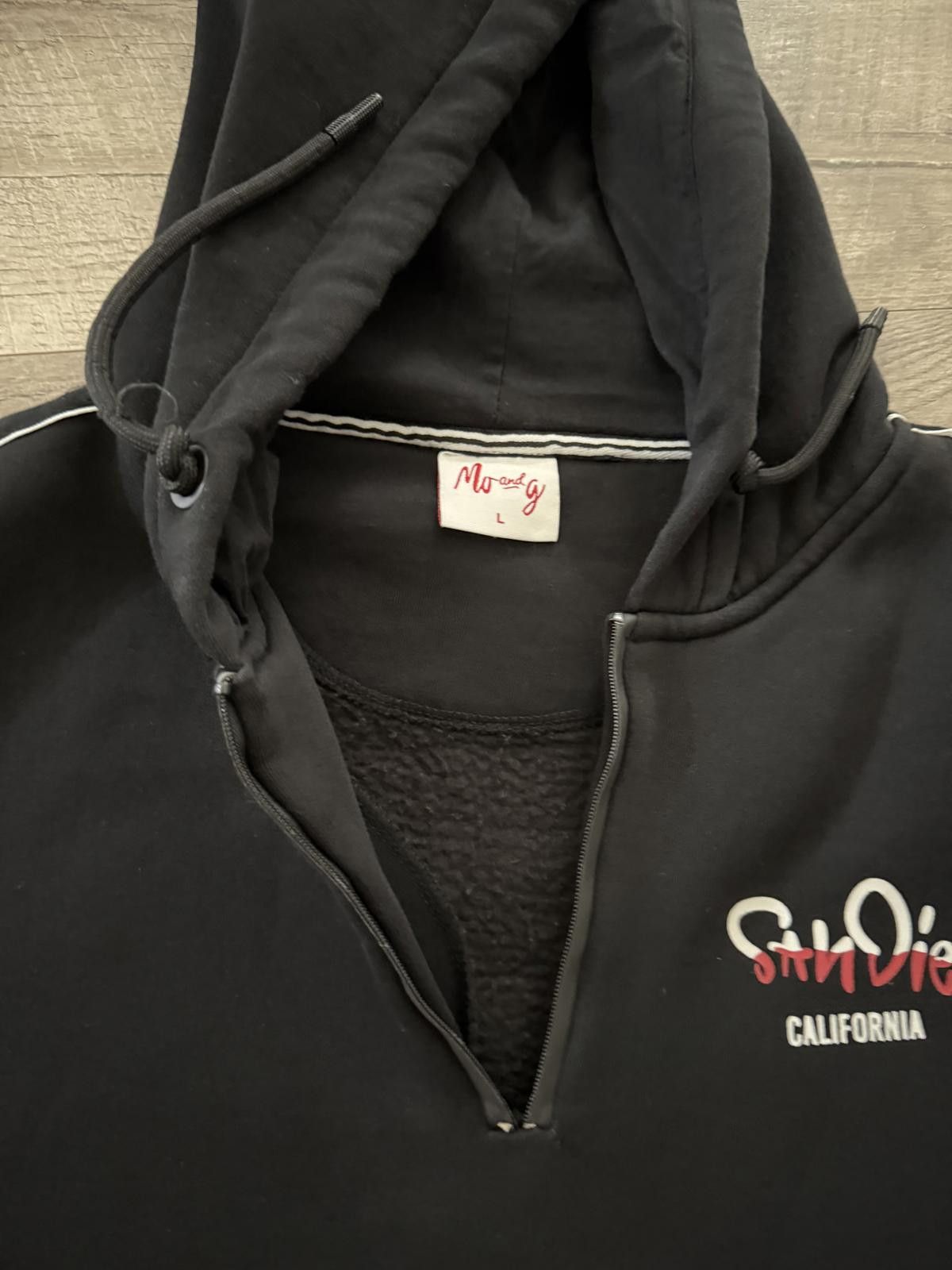 Other San Diego California Black Unisex Hoodie Size US L / EU 52-54 / 3 - 4 Thumbnail