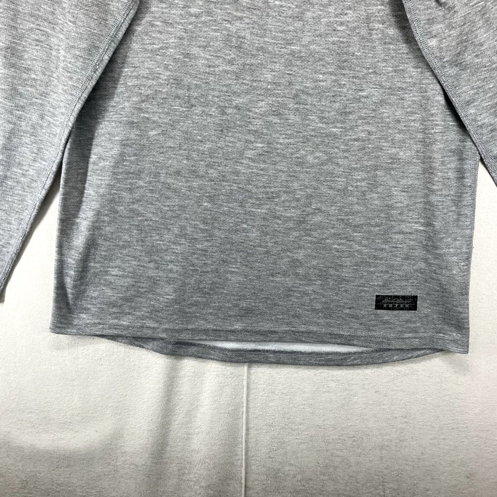 Eddie Bauer Eddie Bauer T-Shirt Men's M Gray Crew Neck Thermal Base Layer Polyester Knit Embroidered Logo Size US M / EU 48-50 / 2 - 6 Thumbnail