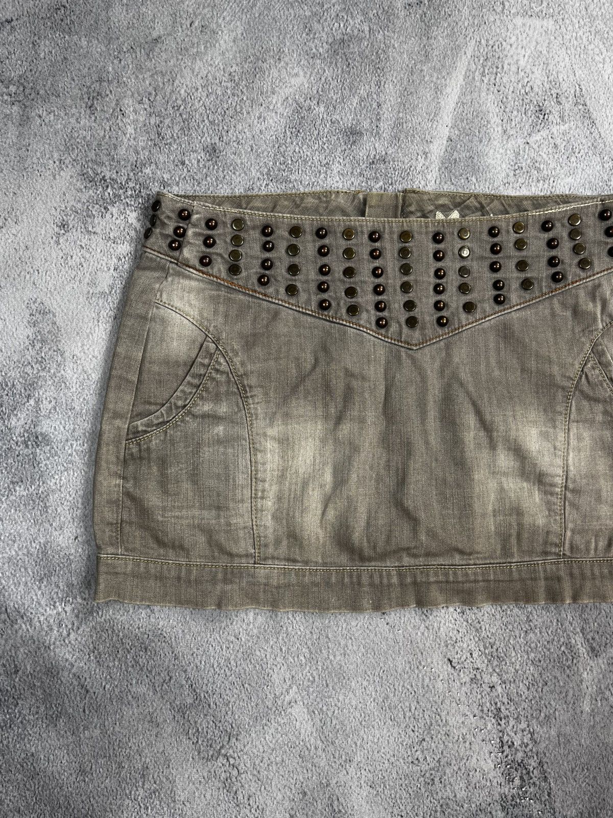 Japanese Brand × Vintage Vintage Y2K faded denim mini skirt Japanese size M Size 30" / US 8 / IT 44 - 2 Thumbnail