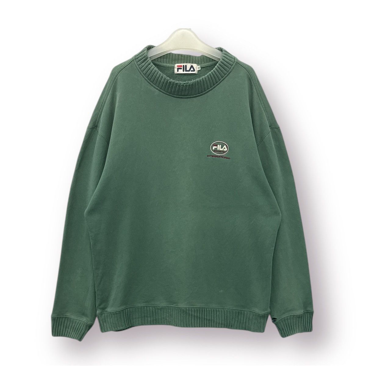 🔥 Fila Streetwear Distressed Sweatshirt