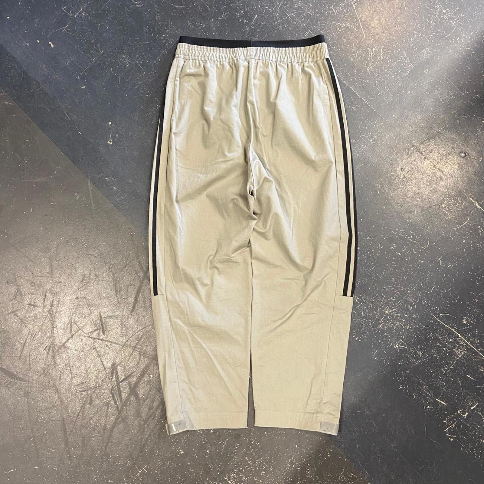 Adidas Tan / Olive Adidas Track Pants Size US 34 / EU 50 - 7 Thumbnail