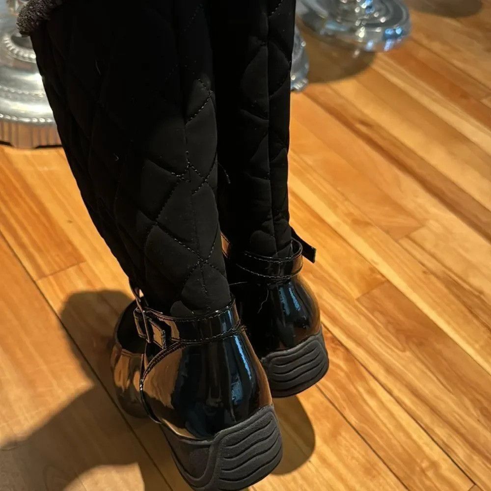Other Khombu Lily Buckle black faux patent leather quilted faux f Size US 9.5 / IT 39.5 - 5 Thumbnail