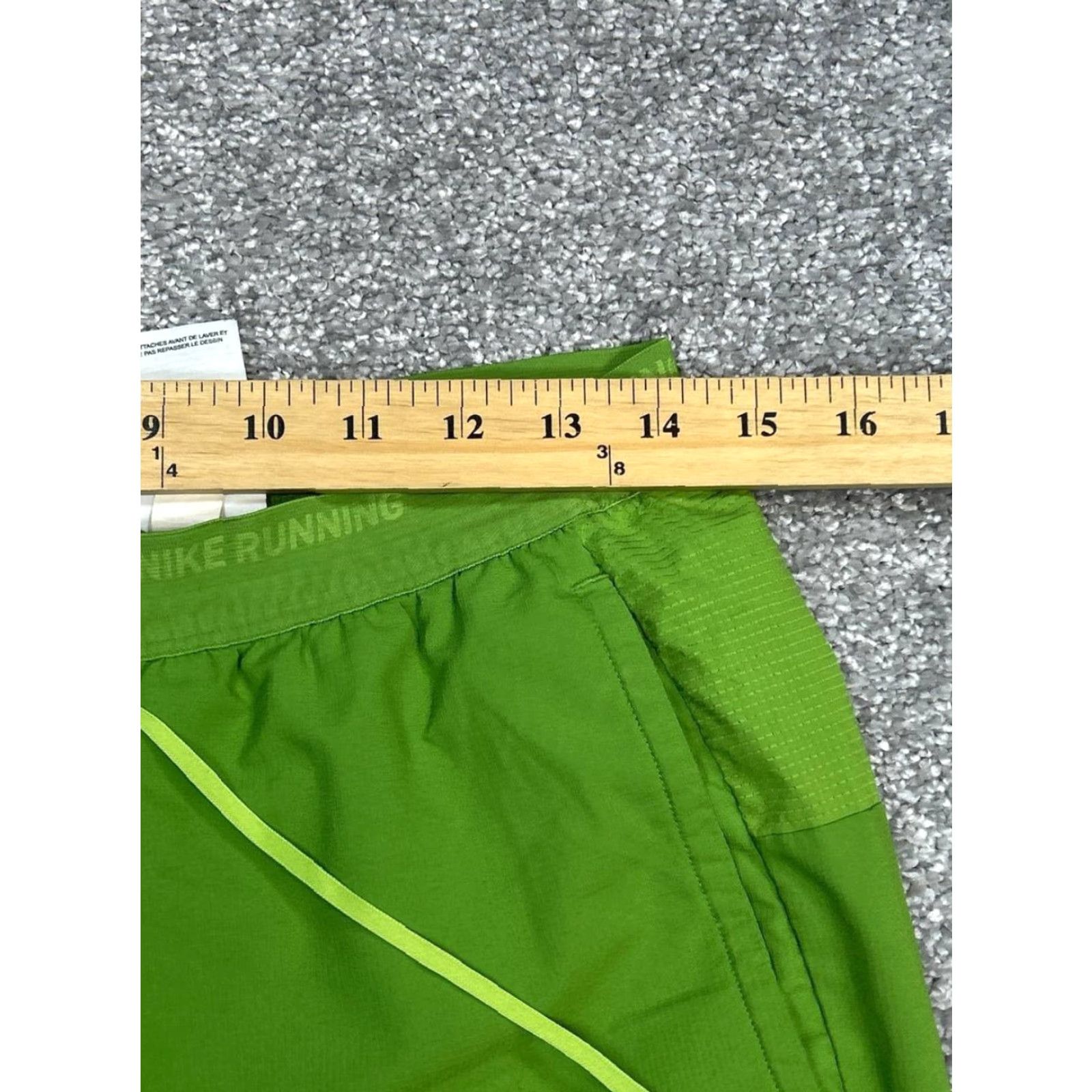 Nike Nike Shorts Womens M Green Lightweight Ripstop Athletic Cross Training Gym Running Ladies Medium Green Nike Short? Size 32" / US 10 / IT 46 - 5 Thumbnail