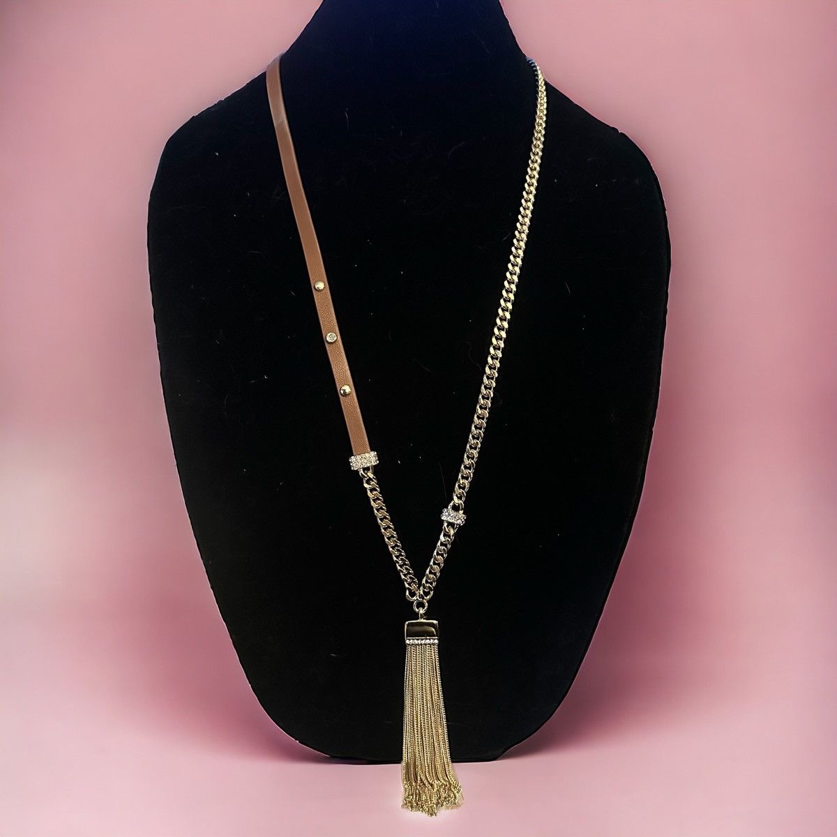 White House Black Market WHBM leather and chain tassel necklace Size ONE SIZE - 1 Thumbnail