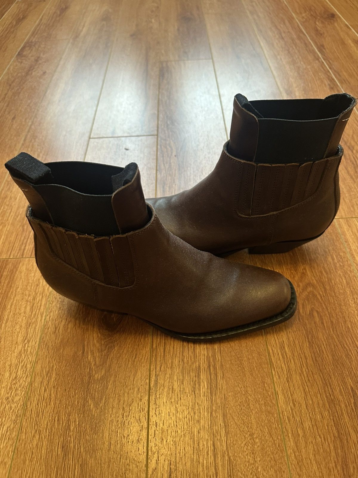 Maison Margiela MM6 Maison Margiela Spliced Chelsea/Cowboy Boots Size US 9 / IT 39 - 1 Thumbnail