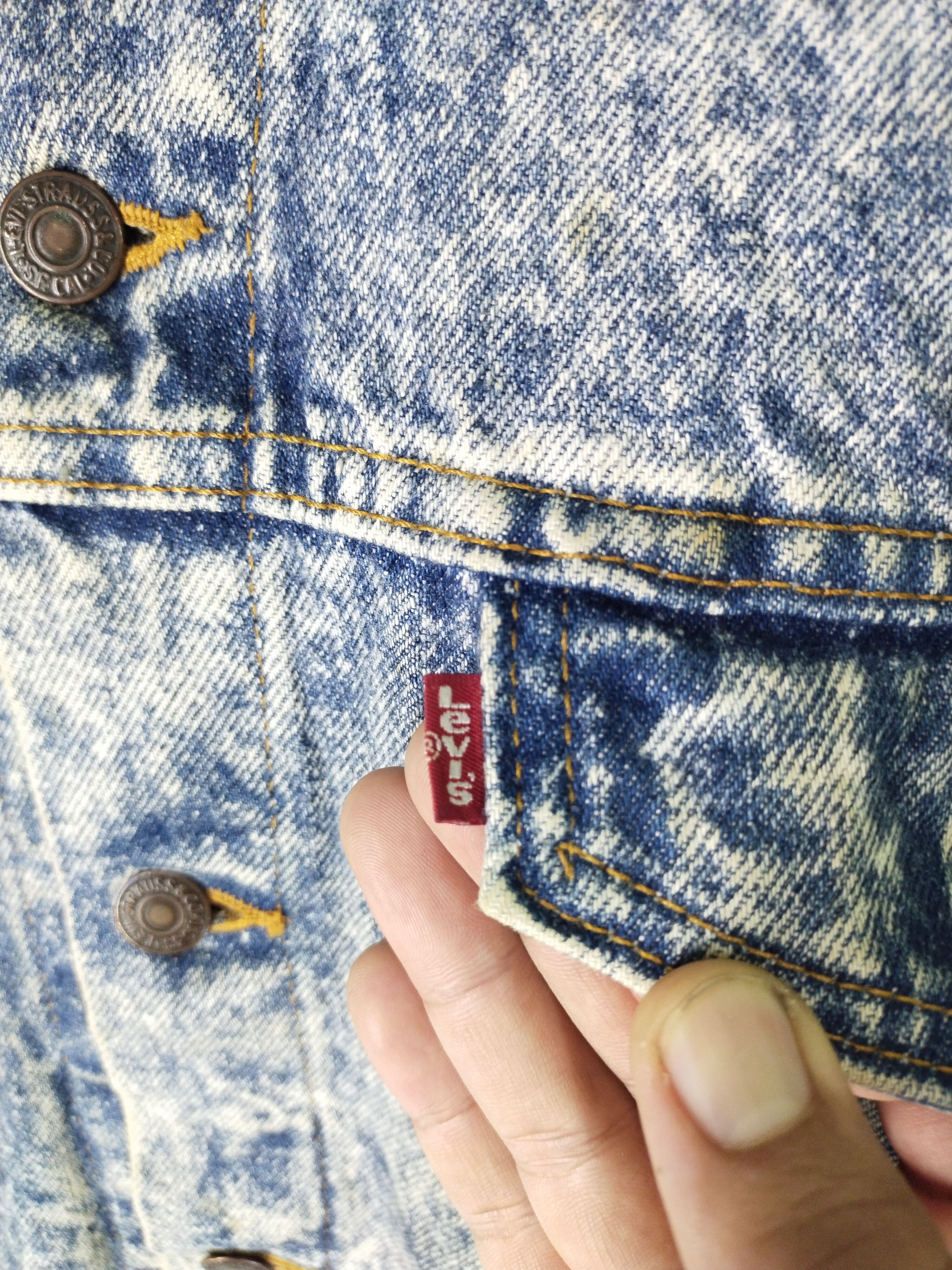 Levi's Vintage Levi's Acid Washed Made in USA Denim Jacket Size US L / EU 52-54 / 3 - 8 Thumbnail