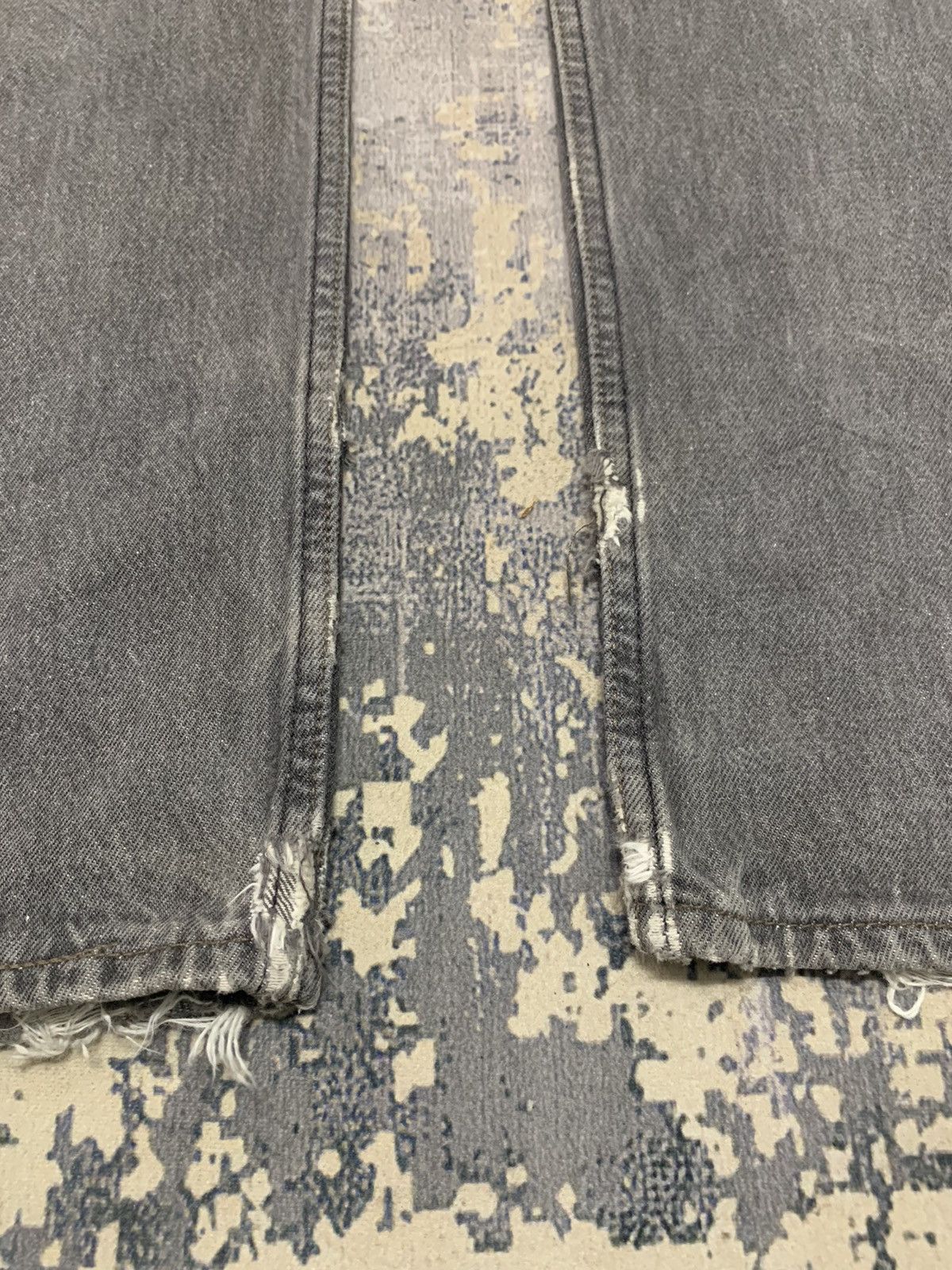 Levi's Vintage Levis 501 Distressed Denim Jeans USA W31x33 Size US 31 - 8 Thumbnail