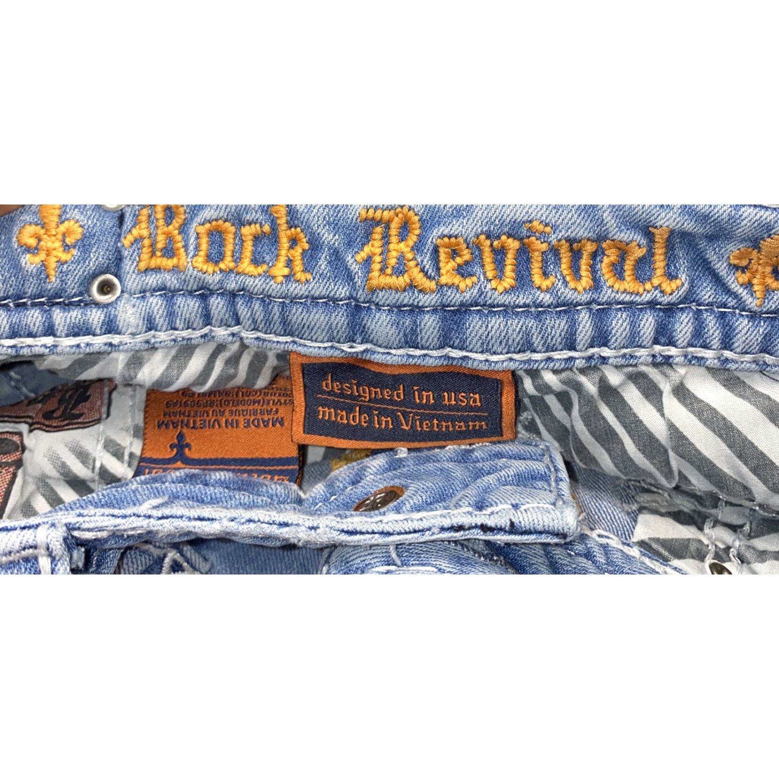 Vintage Rock Revival Jeans Women 27x21 Blue Light Wash BAMBI Capri Denim Capris 21in Inseam Size 27" / US 4 / IT 40 - 7 Thumbnail