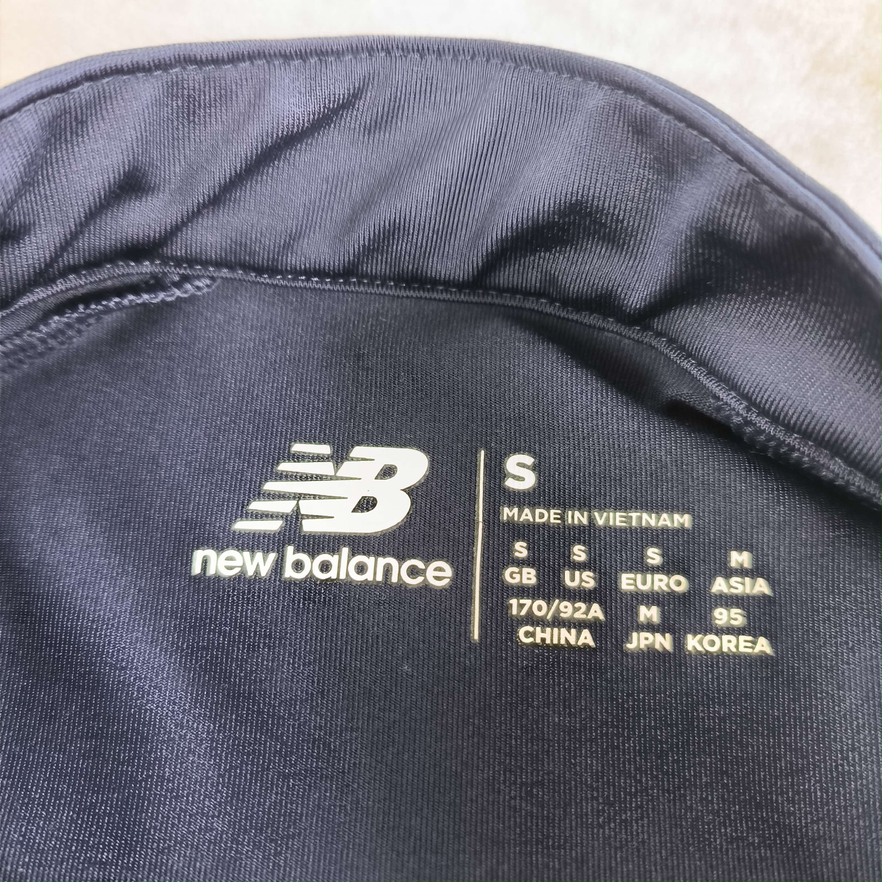 New Balance AFC Fylde New Balance football training top size S Size US S / EU 44-46 / 1 - 6 Thumbnail