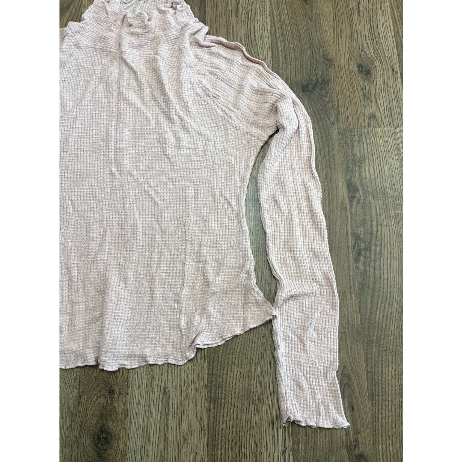 Free People Free People Shirt Womens Medium Pink Intimately Turtleneck Long Sleeve Regular Casual Modern Basic 90s? (No, avoid adding) Size M / US 6-8 / IT 42-44 - 4 Thumbnail
