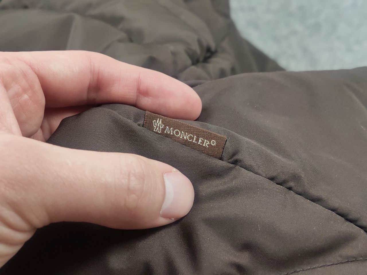 Moncler Vintage 90's Moncler authentic quilted Down Long Jacket Size XL / US 12-14 / IT 48-50 - 18 Thumbnail