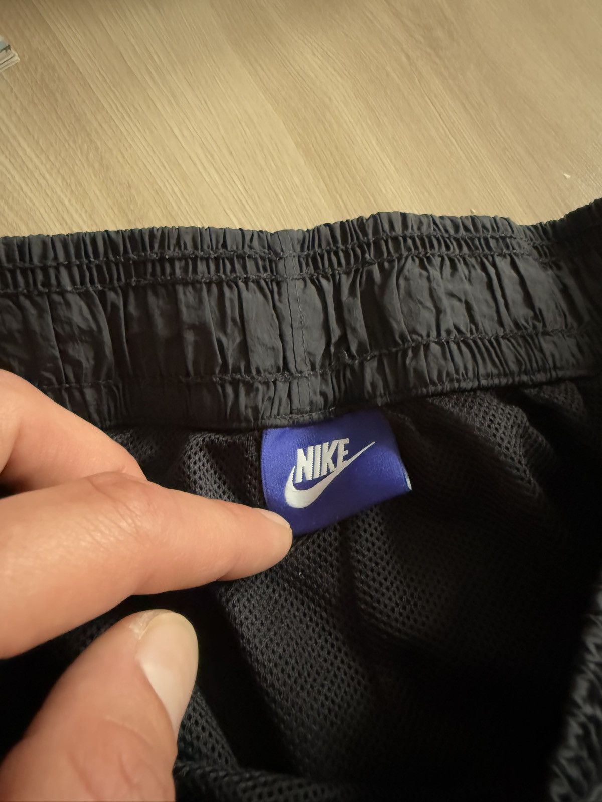 Nike Vintage Nike Nylon Track Pants 00s Size US 34 / EU 50 - 10 Thumbnail