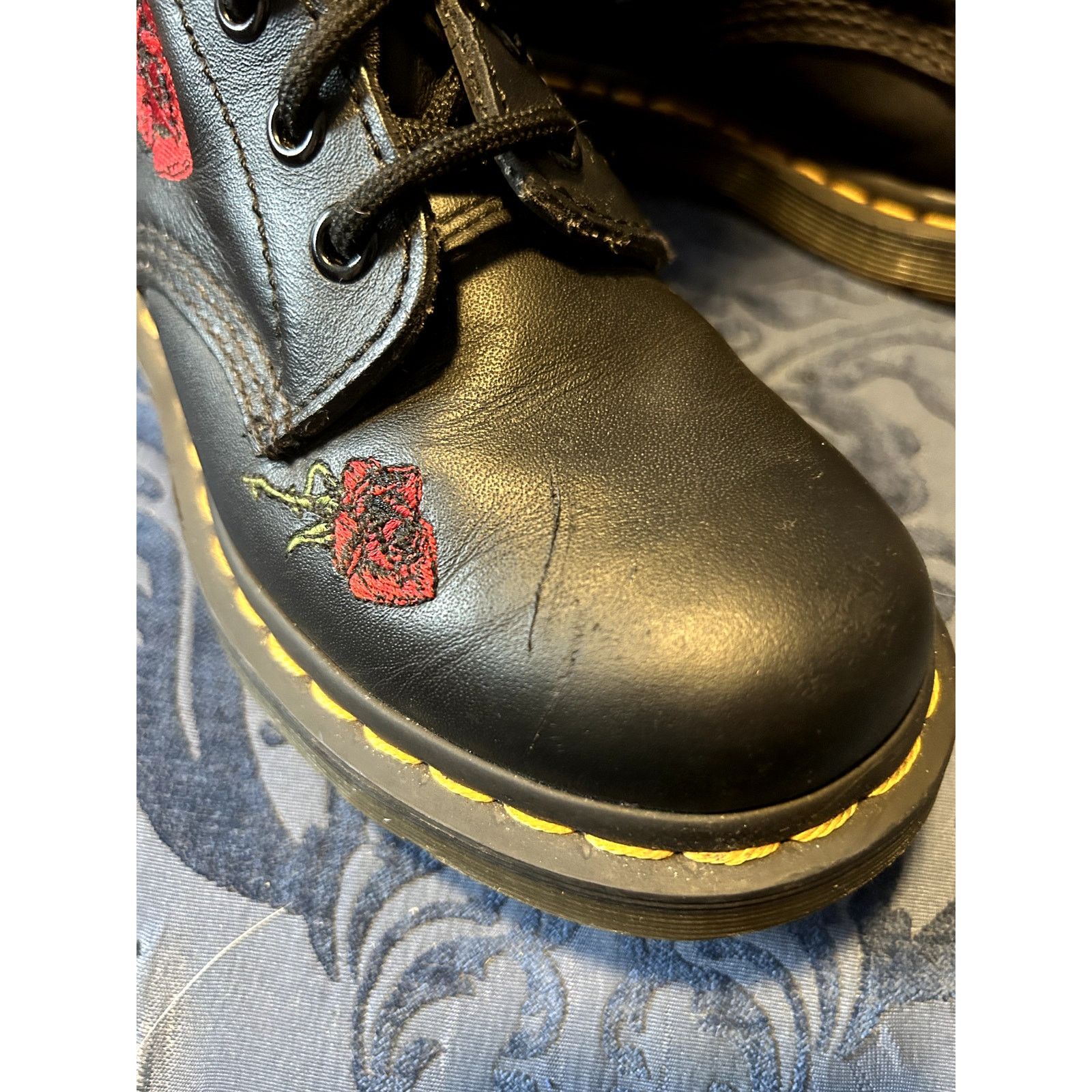 Dr. Martens Dr Martens Vonda Red Rose Knee High Size 6/EU 37 Size US 6 / IT 36 - 2 Thumbnail