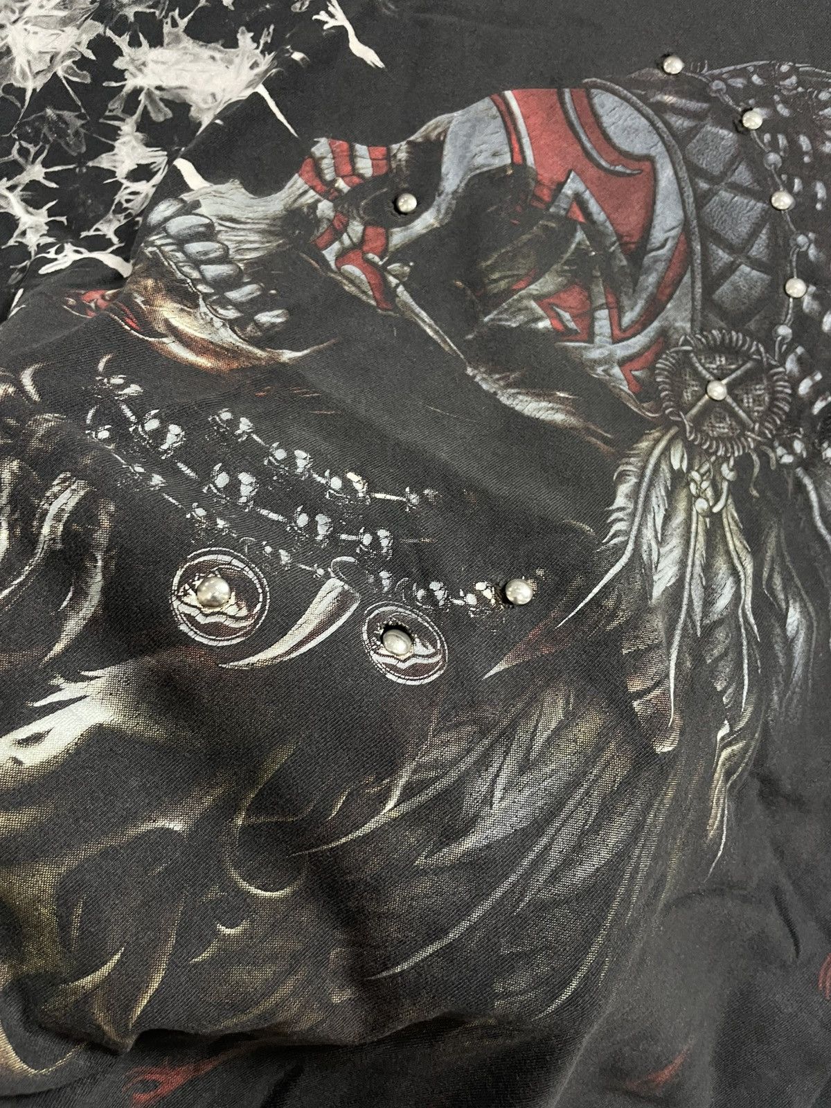Band Tees Vintage Indian Apache Thrashed Tshirt Tee y2k style Size US XL / EU 56 / 4 - 6 Thumbnail