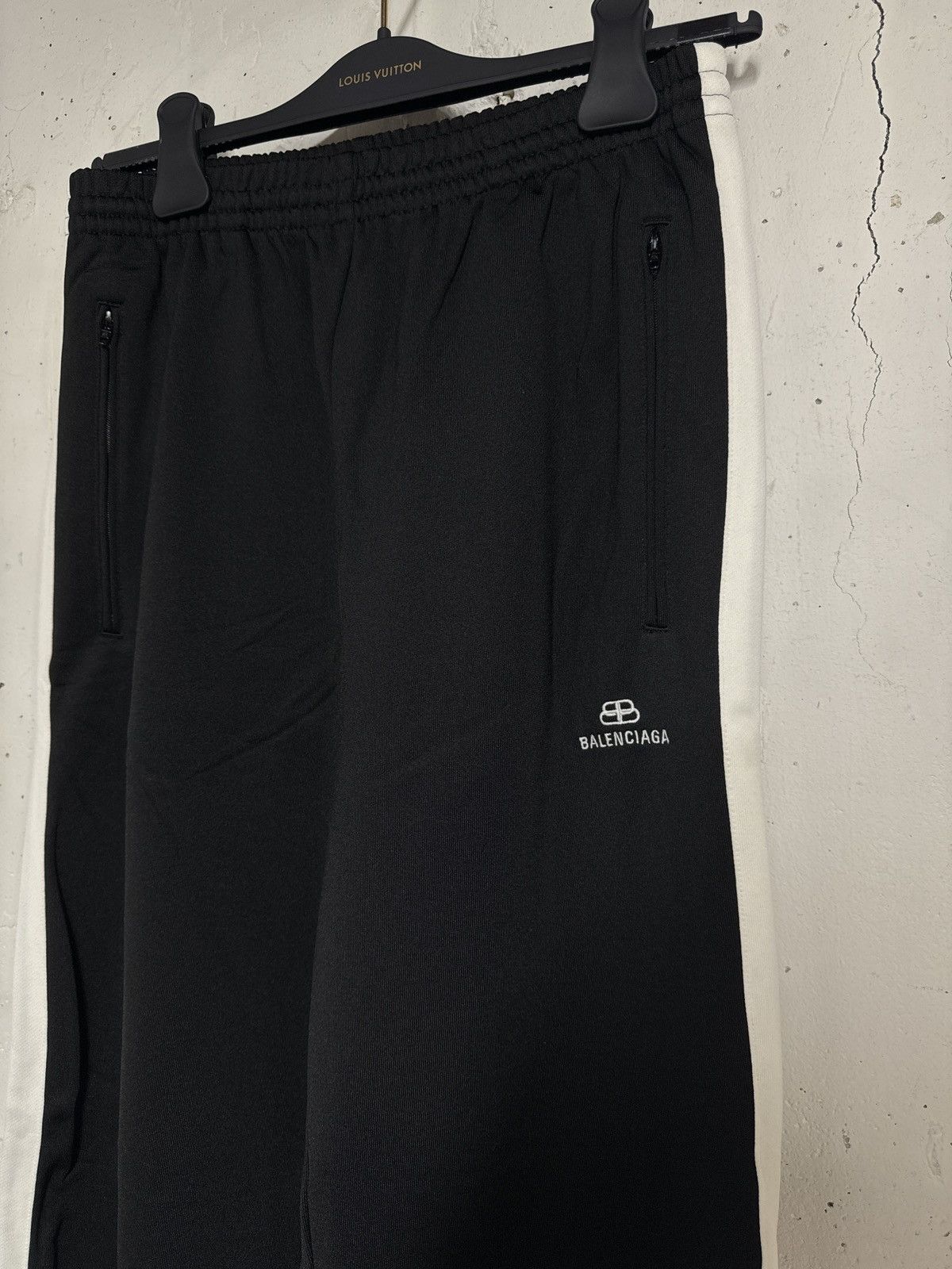 Balenciaga Balenciaga SS20 BB Lock Logo Track Pants With Side Stripe Size US 32 / EU 48 - 2 Thumbnail