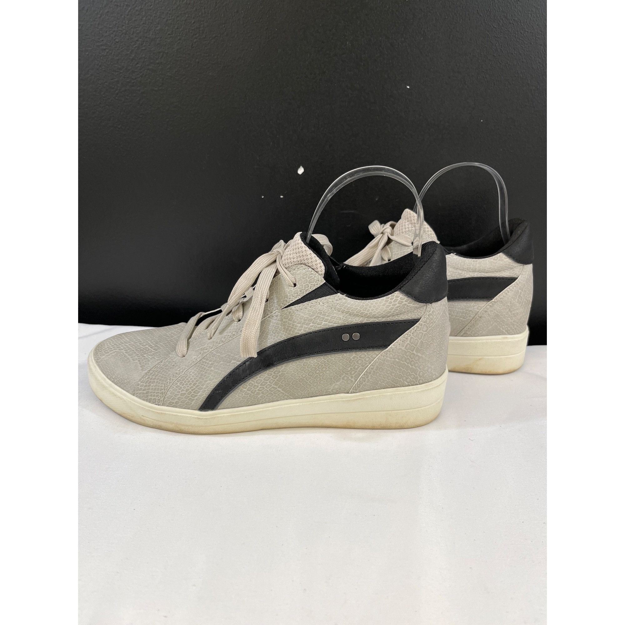 Other Ryka Viv Women's Grey Casual Leather Sneakers Size 9.5 SKU 6 Size US 9.5 / IT 39.5 - 5 Thumbnail
