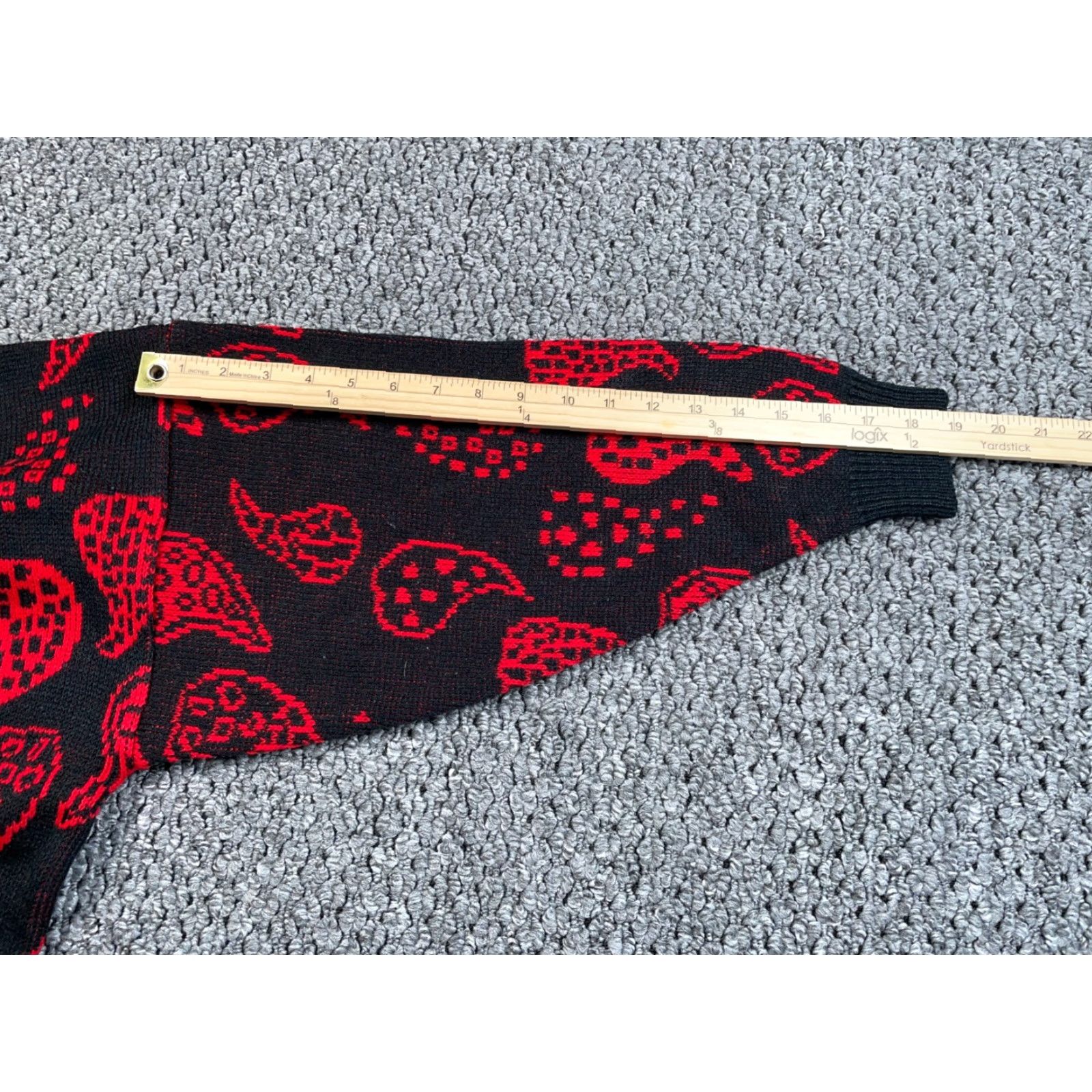 Vintage VINTAGE Paisley Pattern Sweater Women Large Black Acrylic Knit Crew Neck Long Sleeve 80s Hippie Retro Womens Size L / US 10 / IT 46 - 7 Thumbnail