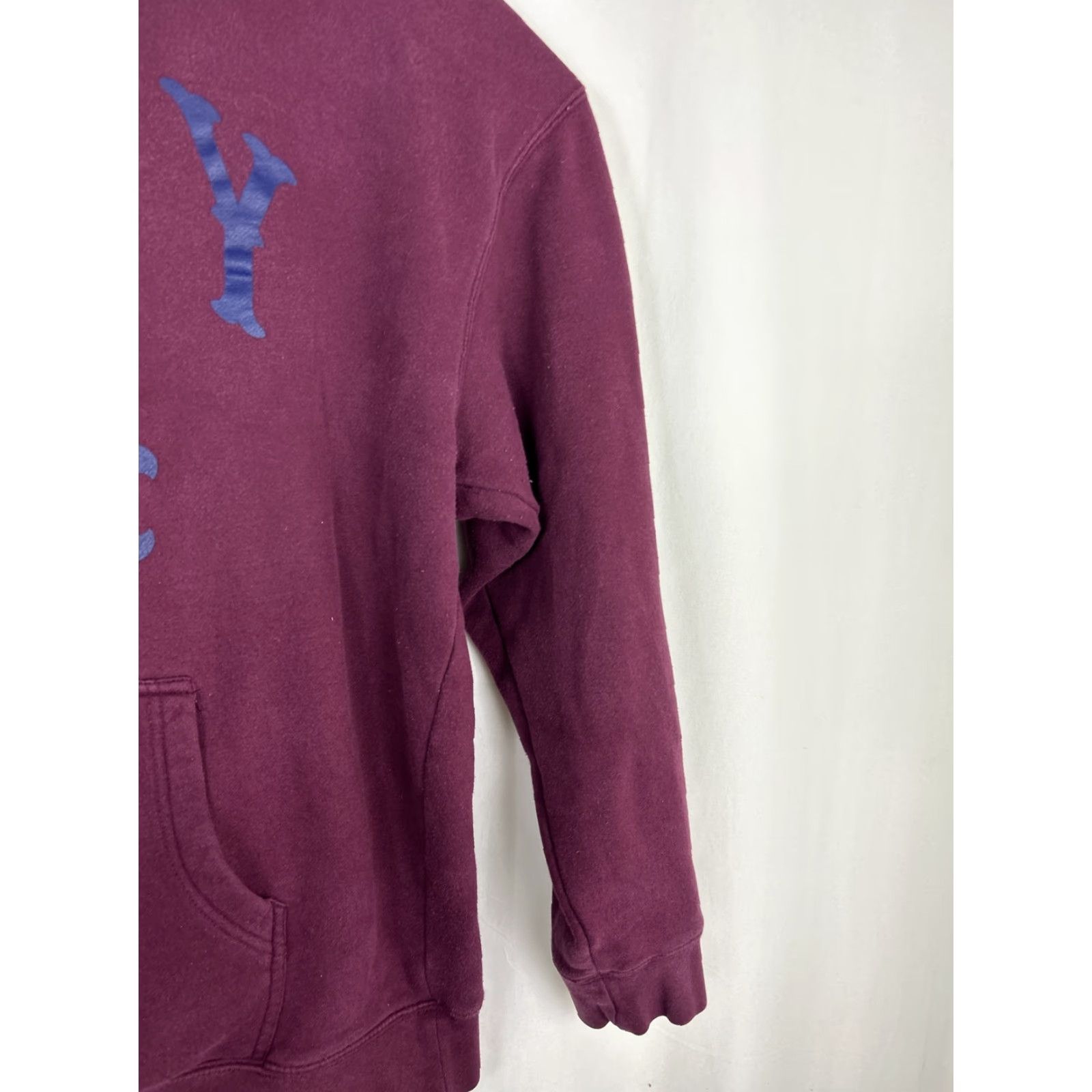 Obey VINTAGE Obey Hoodie - Mens Large Pullover Maroon “OG” Bleach Stain Back Stain Red Cotton Blend Size US L / EU 52-54 / 3 - 4 Thumbnail