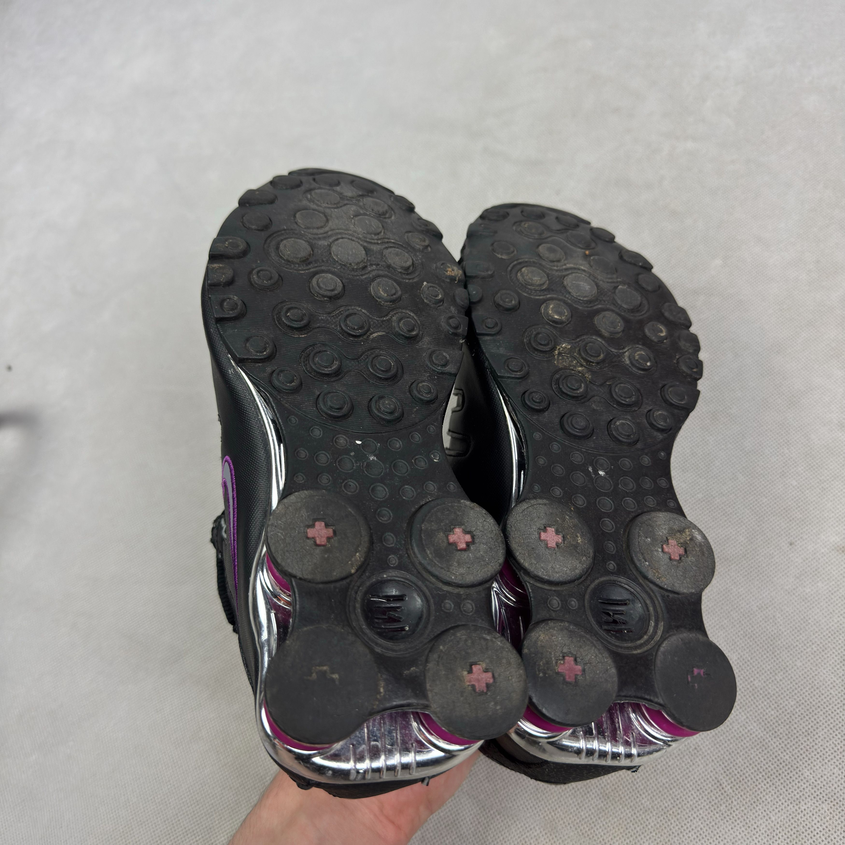 Nike Nike Shox NZ 325200-007 Womens Black Plum Sneakers Shoes 8.5 Size US 8.5 / IT 38.5 - 9 Thumbnail