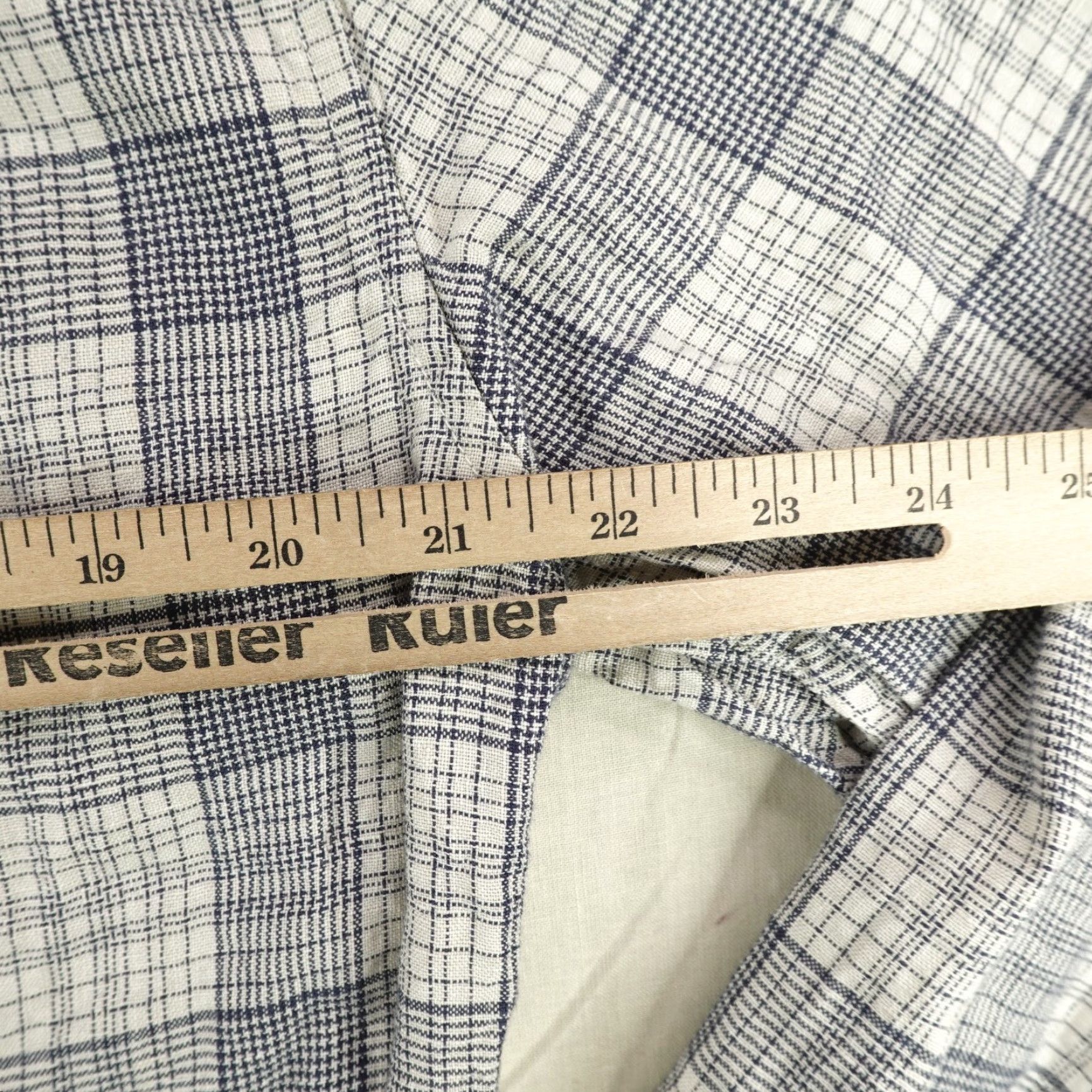 J.Crew J.CREW Shirt Mens Large Blue Gray Plaid Button-Up Linen Shirts Casual Outdoor Button-Down Pockets N/A Size US L / EU 52-54 / 3 - 7 Thumbnail