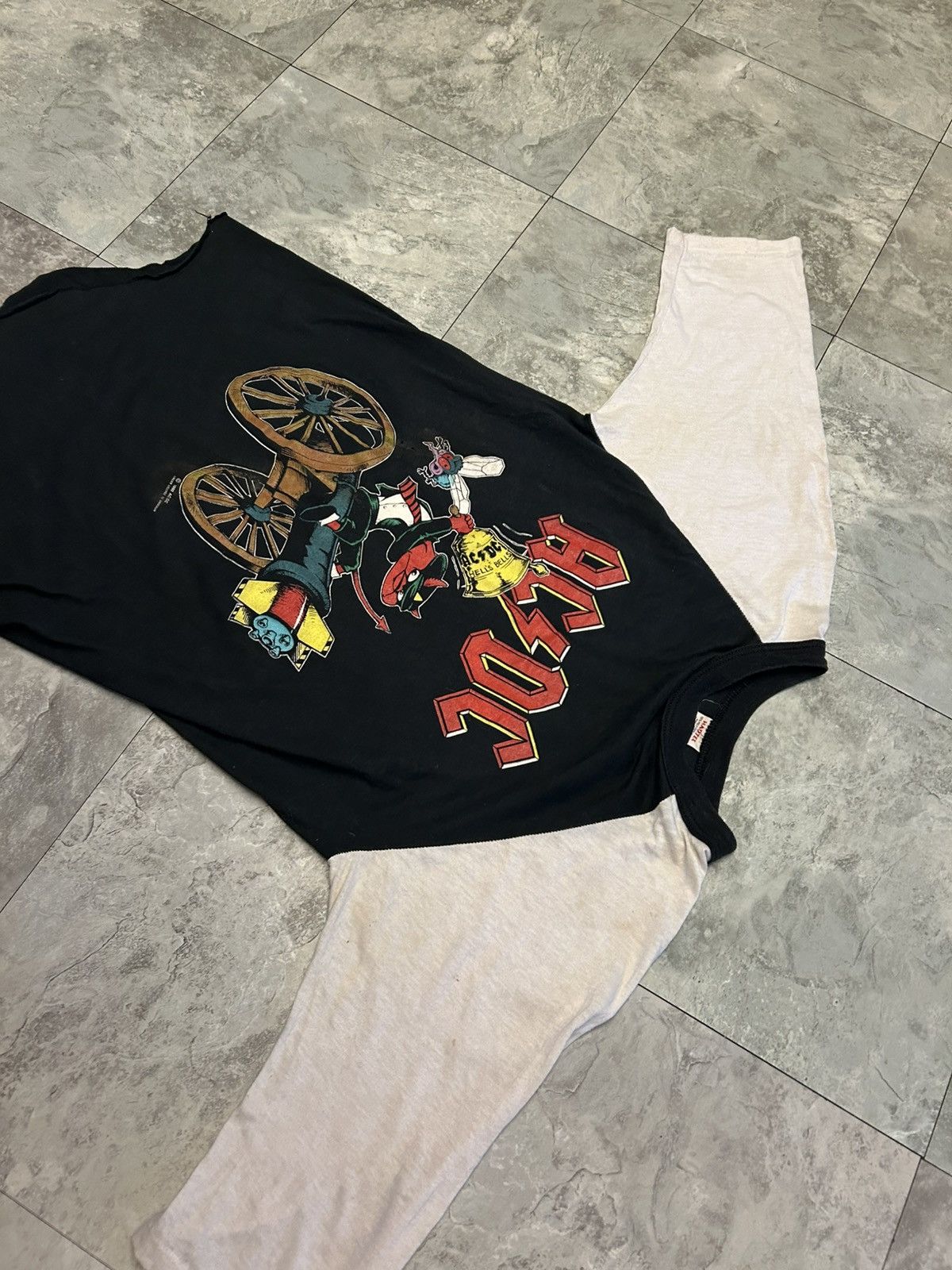 Other Vintage 1990 AC DC Tour Shirt Size Large Metal Rock Size US L / EU 52-54 / 3 - 3 Thumbnail