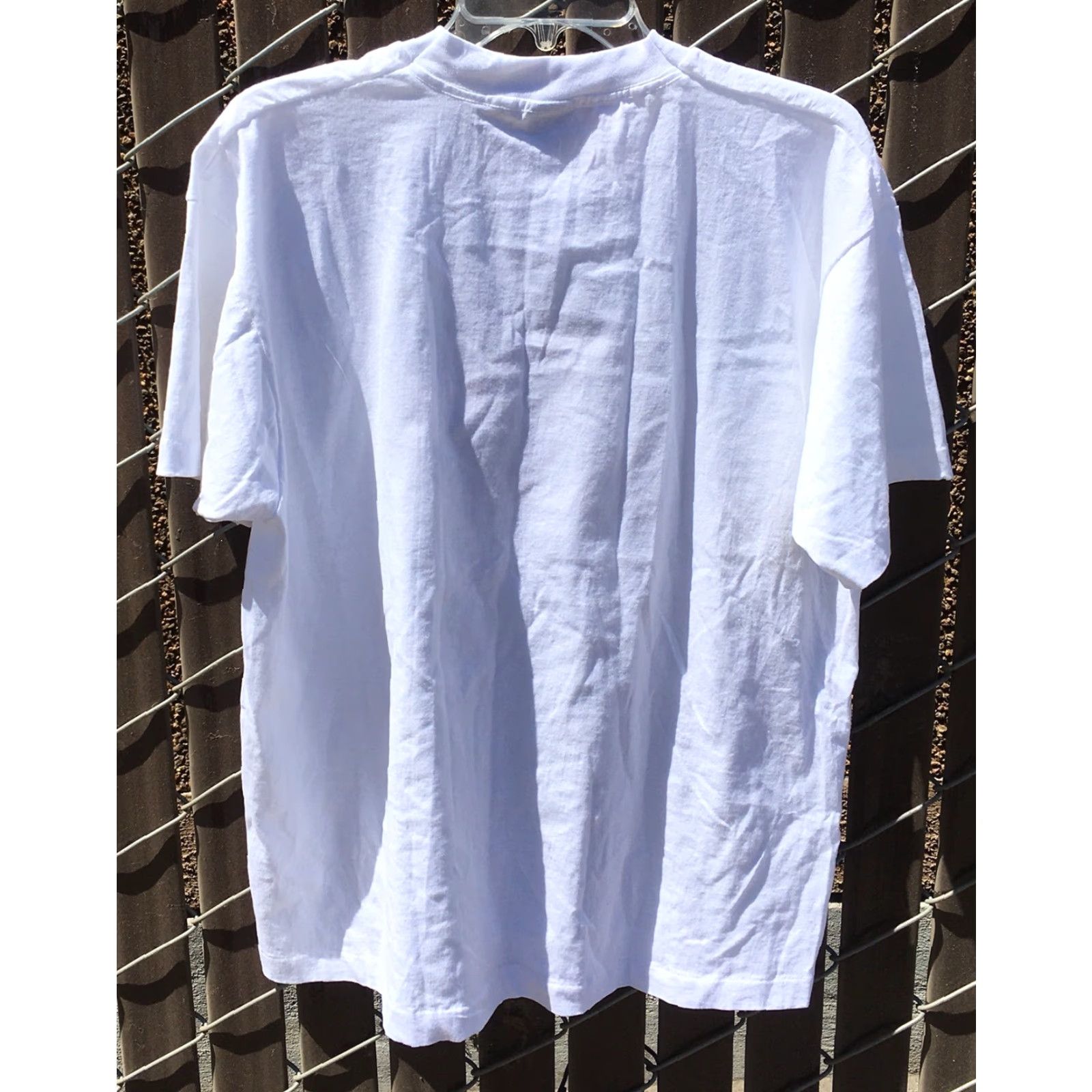 Fruit Of The Loom VINTAGE Mare Island Naval Shipyard T-Shirt XL White 80s 90s Made In USA Fruit of the Loom Unisex Graphic Tee Size US XL / EU 56 / 4 - 7 Thumbnail