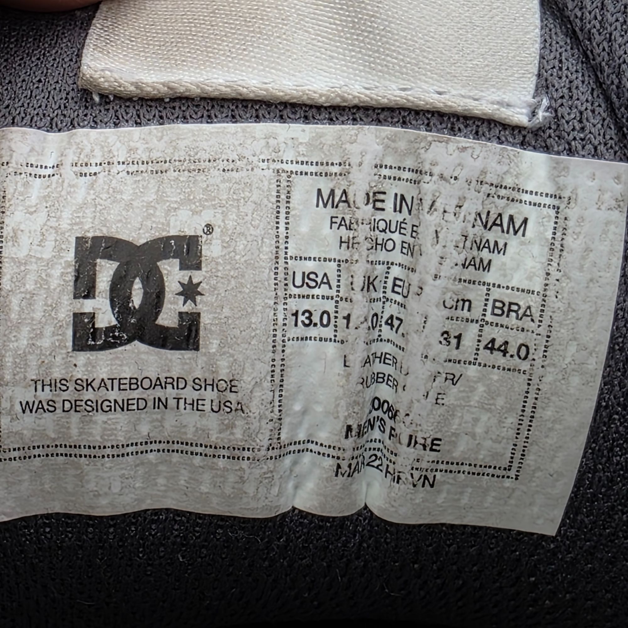 DC DC Pure Mens Size 13 White Sneaker Shoes Skating Walking Cas Size US 13 / EU 46 - 7 Thumbnail