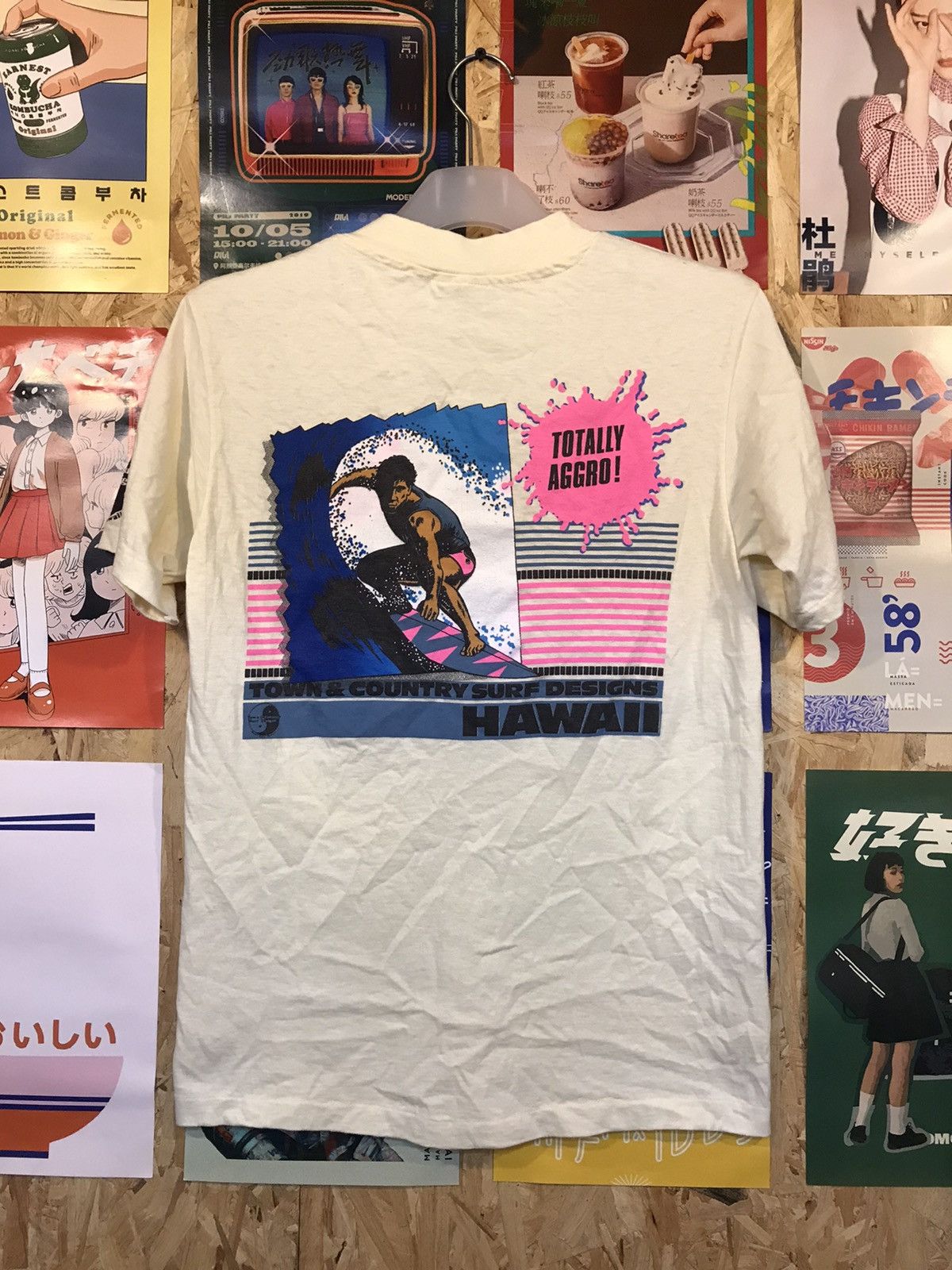 Vintage Vintage Town & Country Surf Design T&C Tee Shirt Size US S / EU 44-46 / 1 - 8 Thumbnail