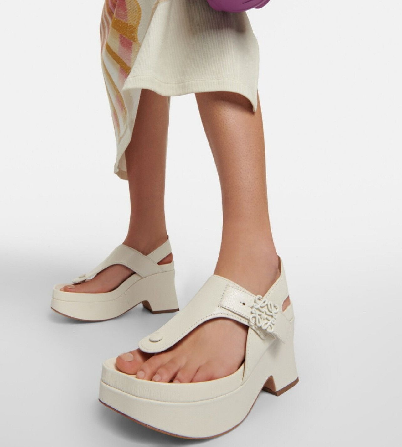 Loewe Loewe Ease leather platform thong sandals size 38 Size US 8 / IT 38 - 2 Thumbnail