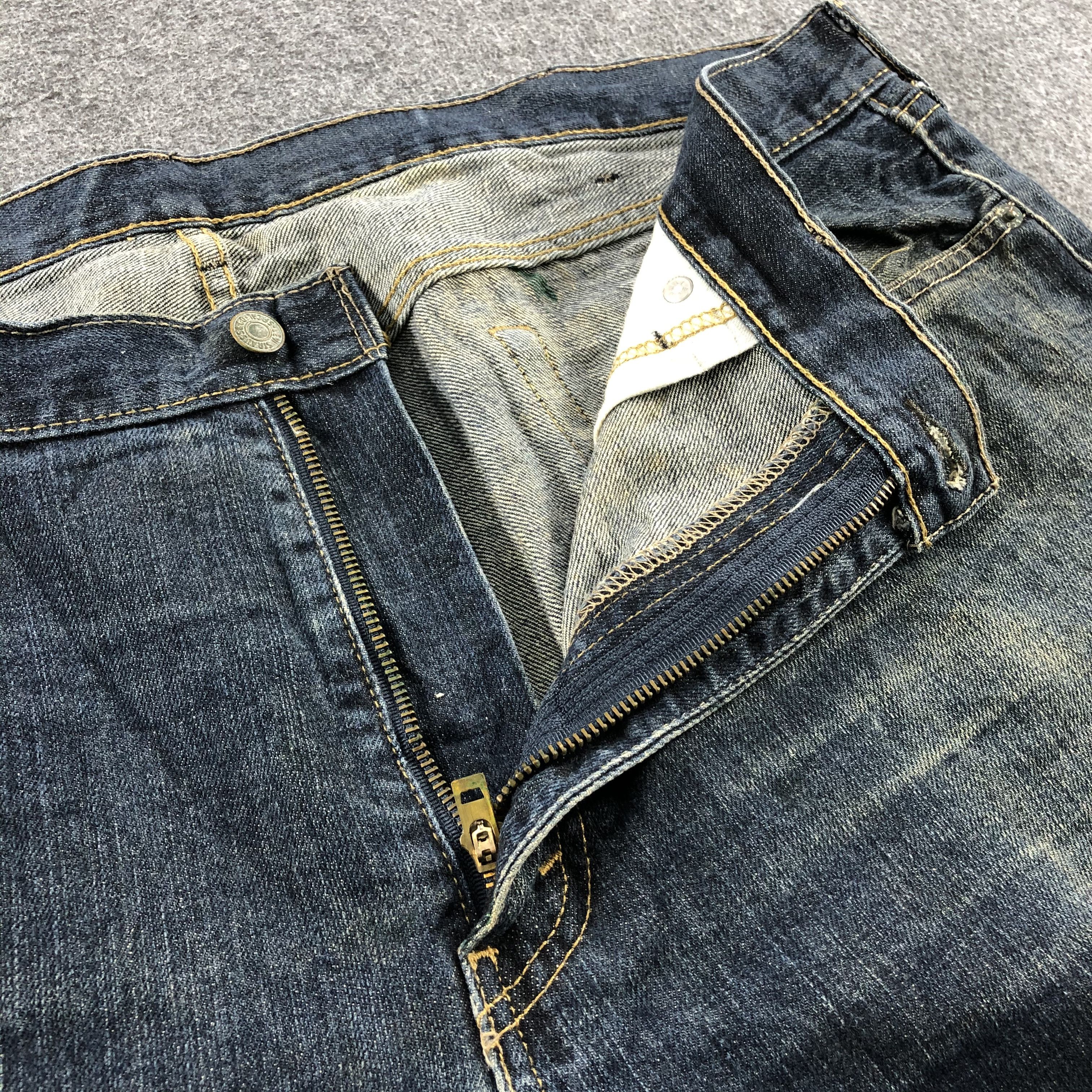 Levi's Vintage Levis 559 Jeans- J1337 Size US 43 - 8 Thumbnail